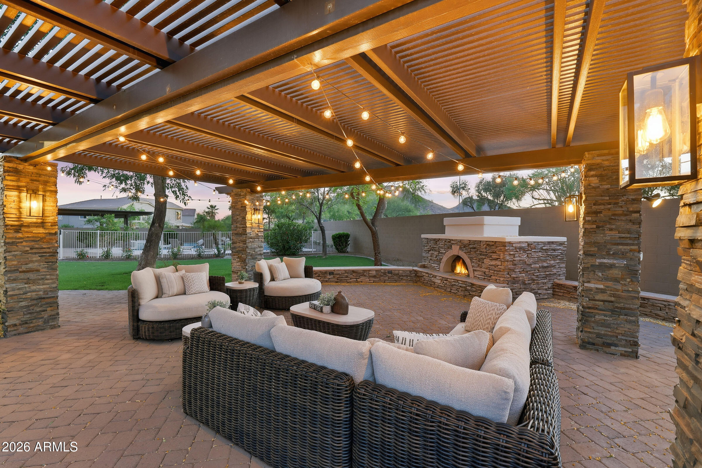 4950 W LARIAT Lane