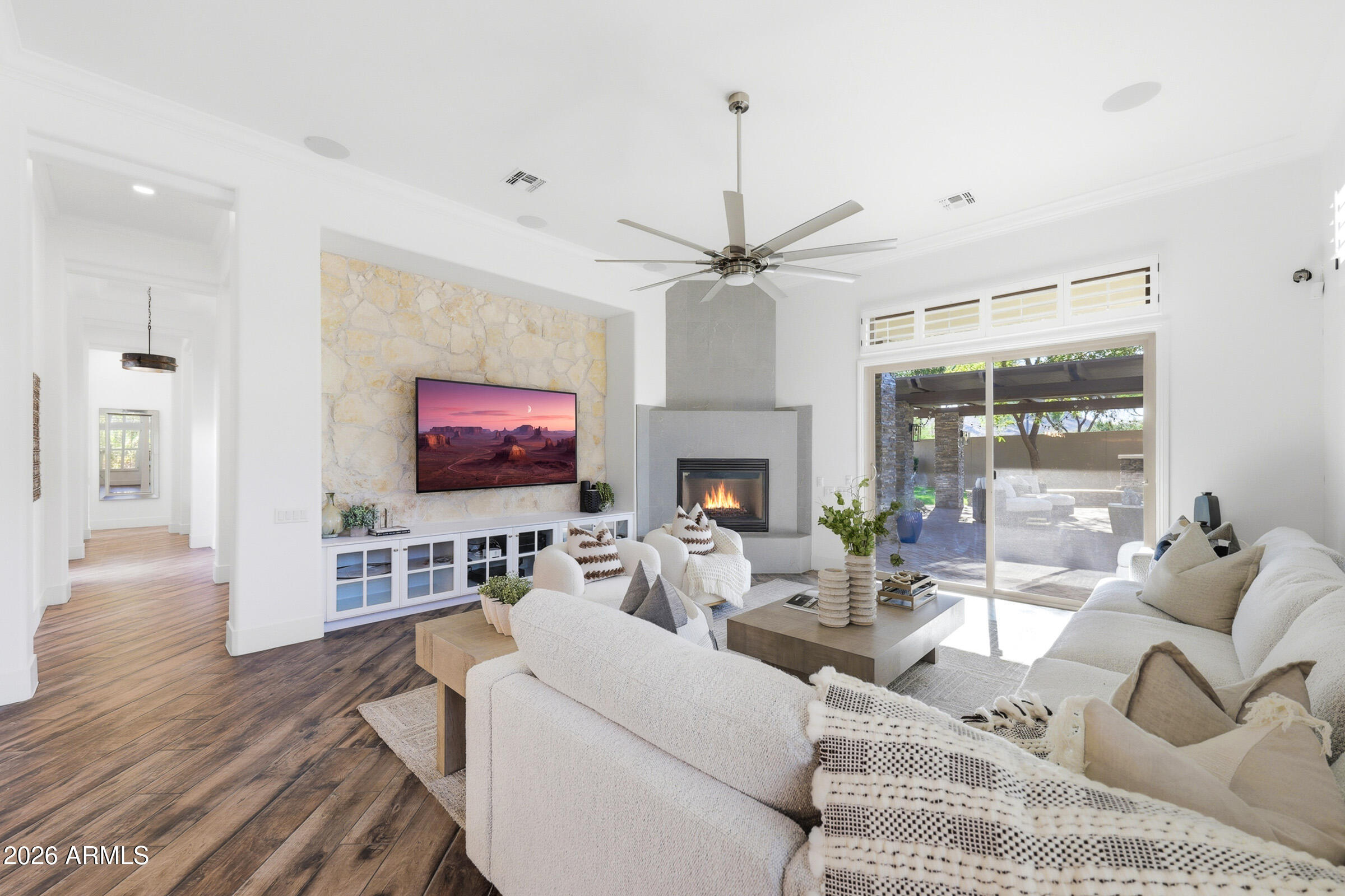4950 W LARIAT Lane