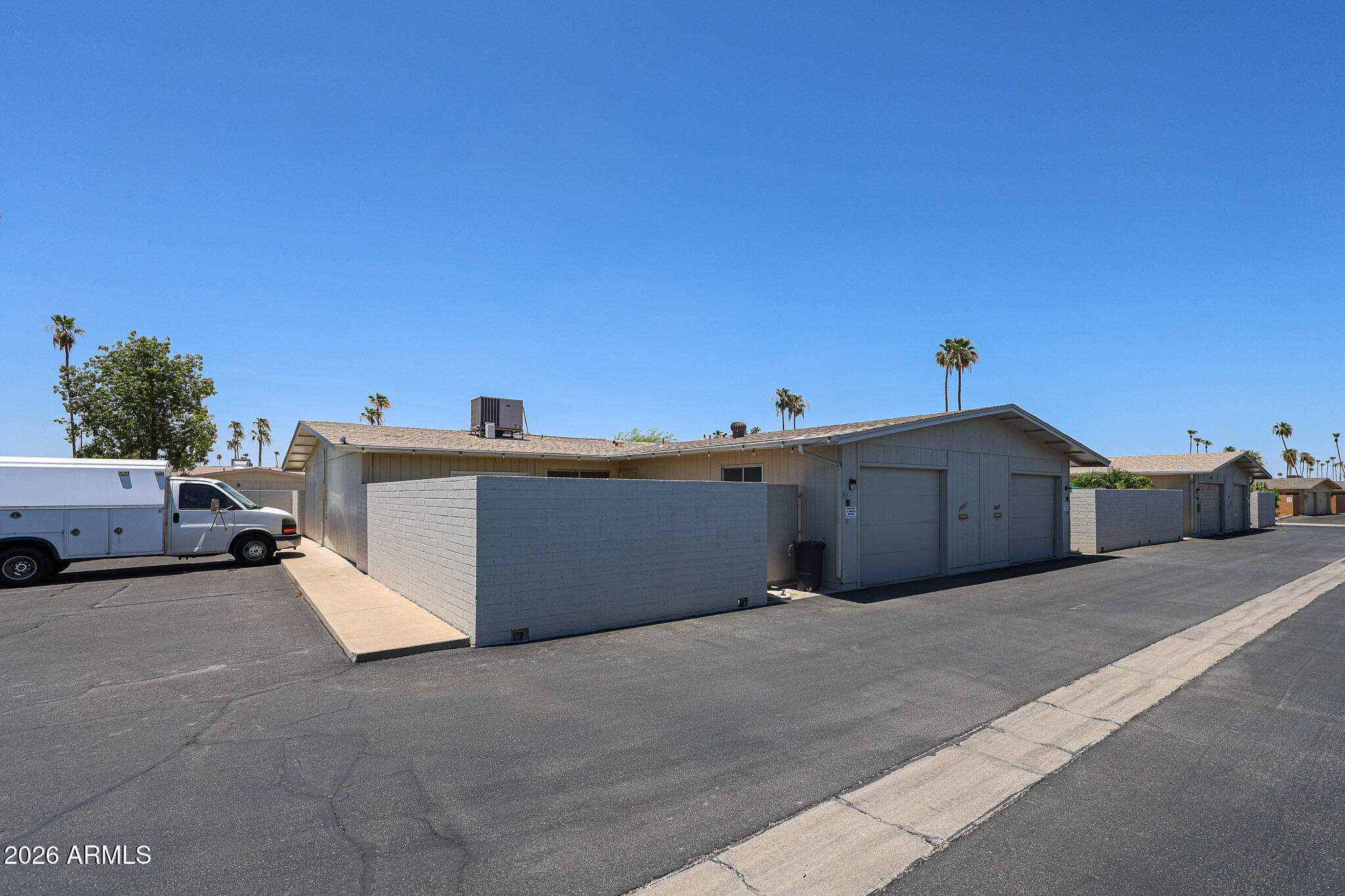 10837 W SANTA FE Drive