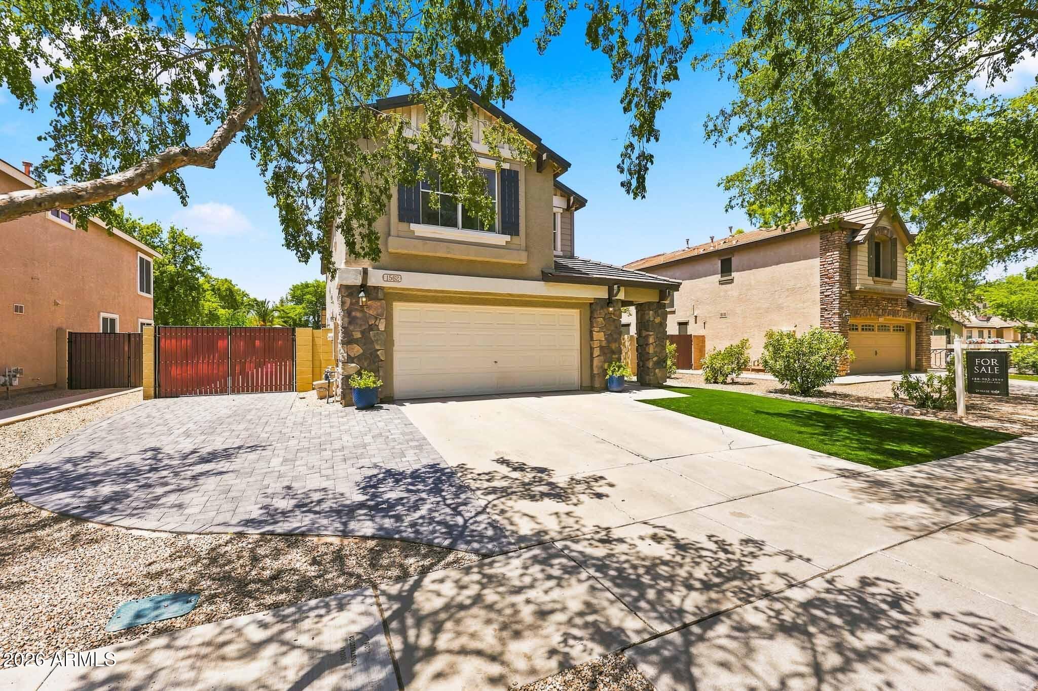 1562 S SABINO Court