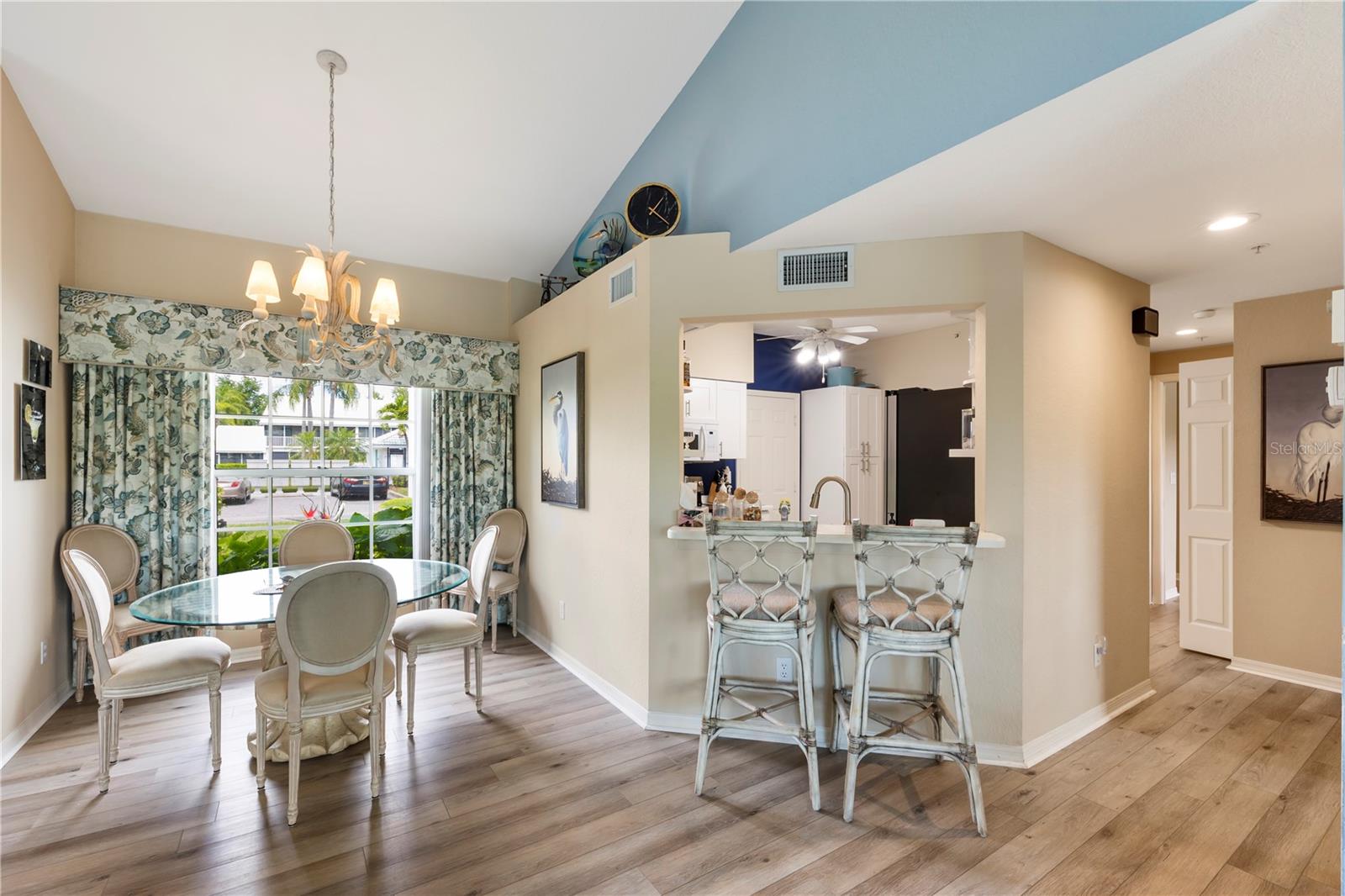 6616 PINEVIEW TER #6616