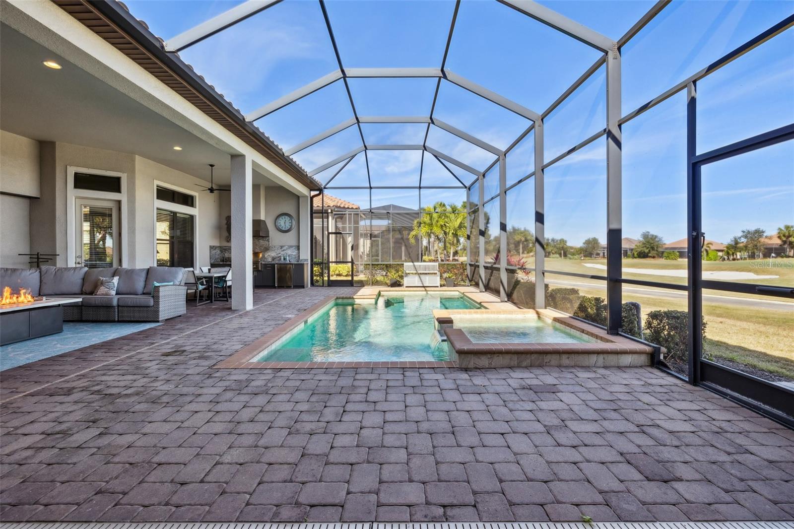 4745 BENITO CT