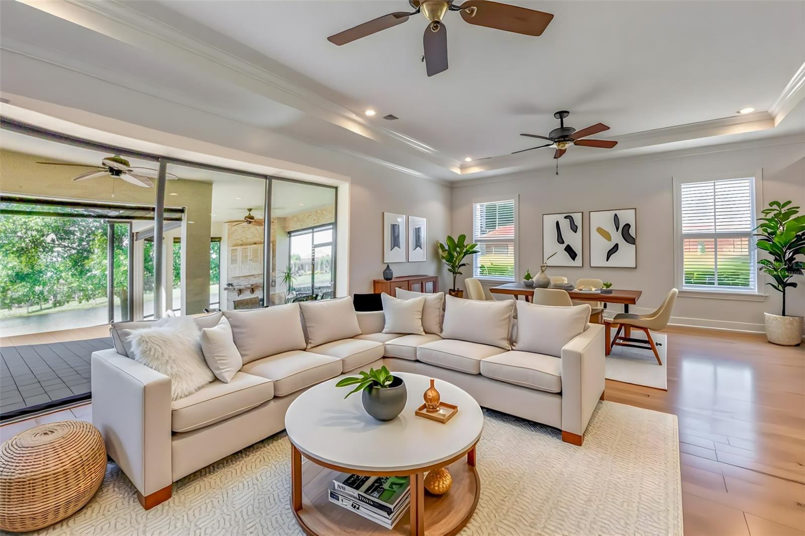 12740 DEL CORSO LOOP