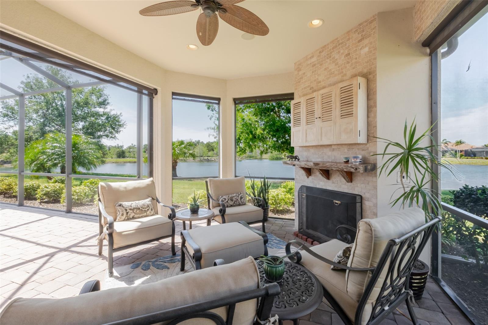 12740 DEL CORSO LOOP