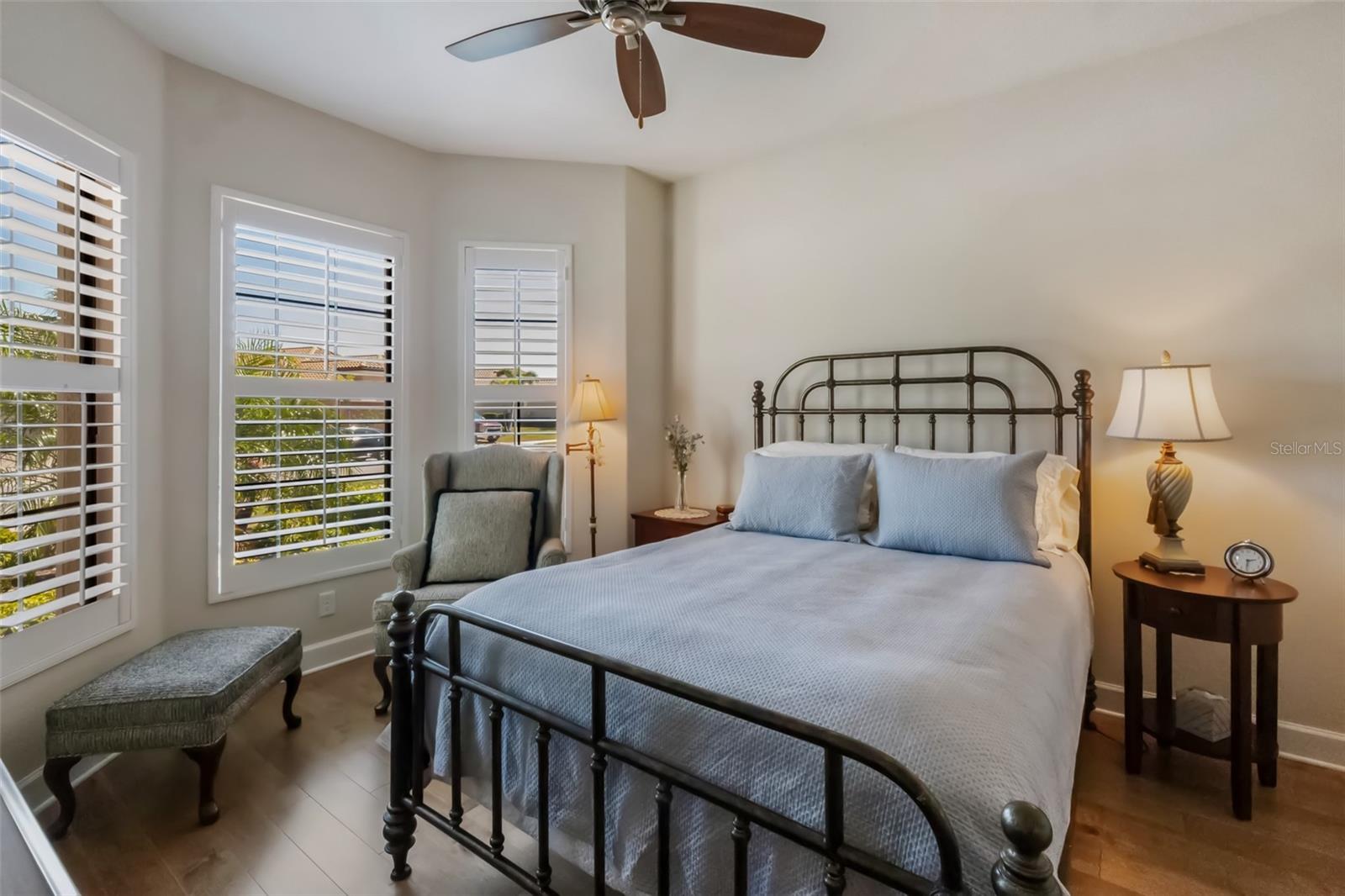 12740 DEL CORSO LOOP