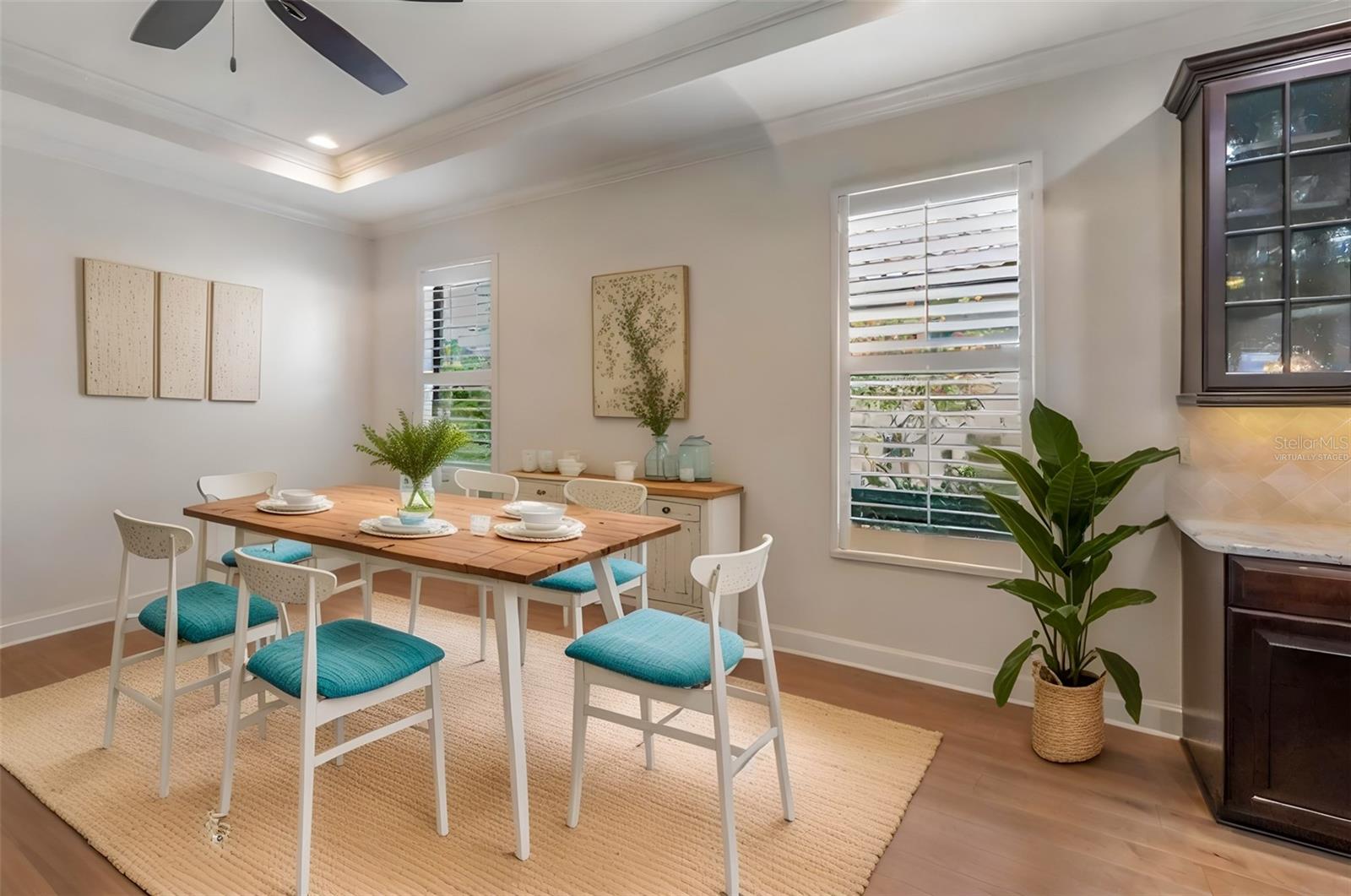 12740 DEL CORSO LOOP