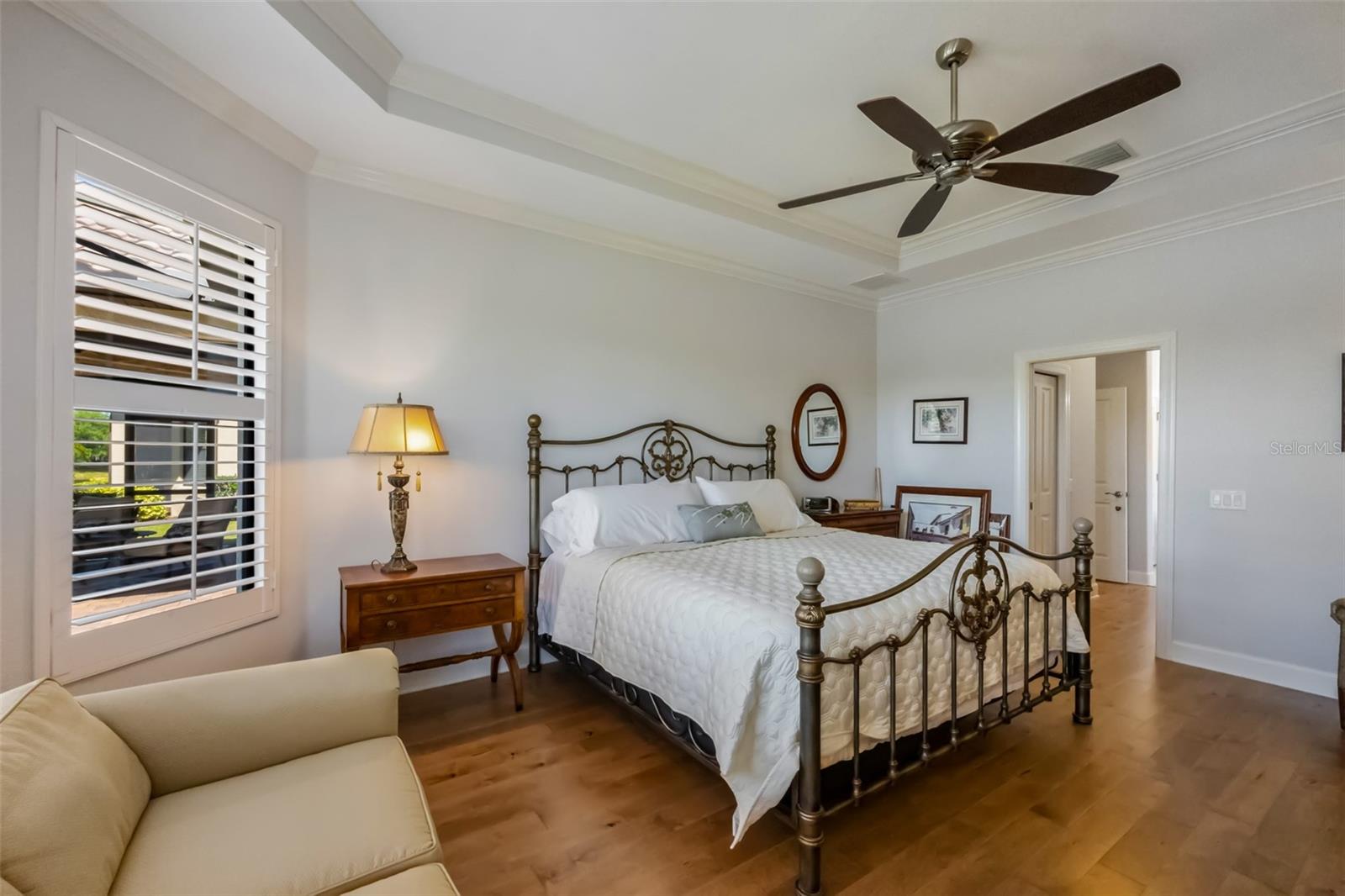 12740 DEL CORSO LOOP