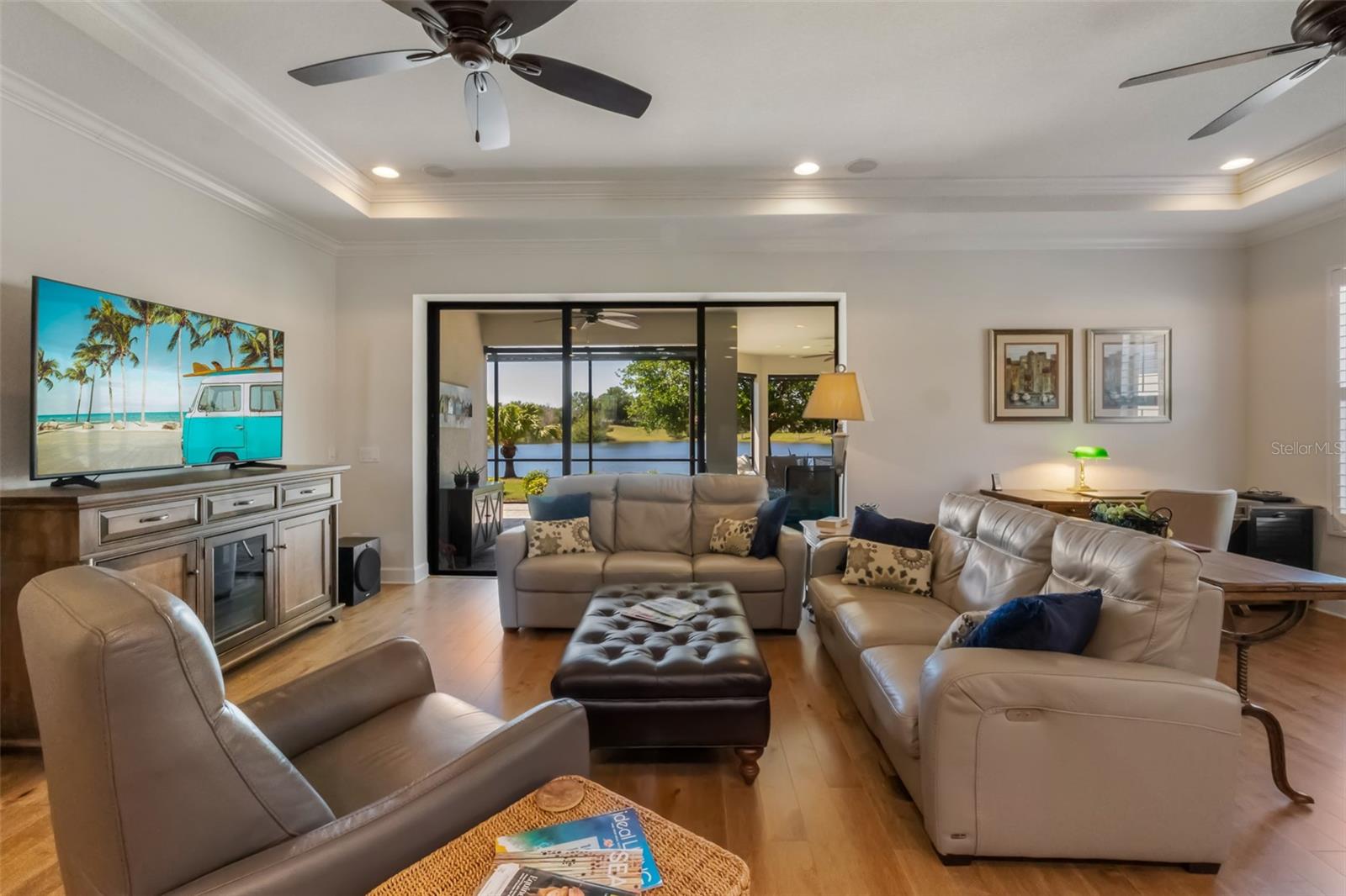 12740 DEL CORSO LOOP