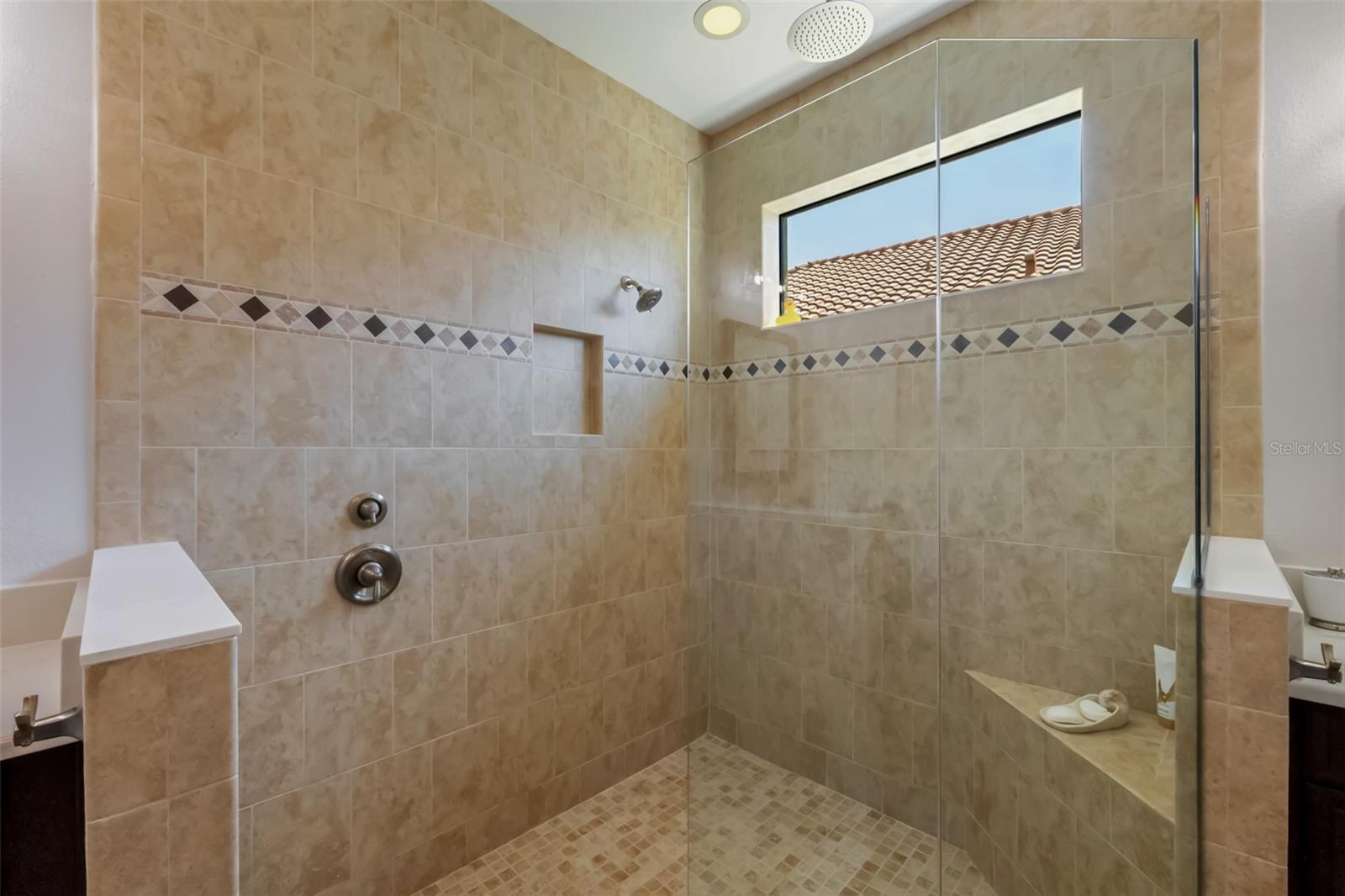 12740 DEL CORSO LOOP