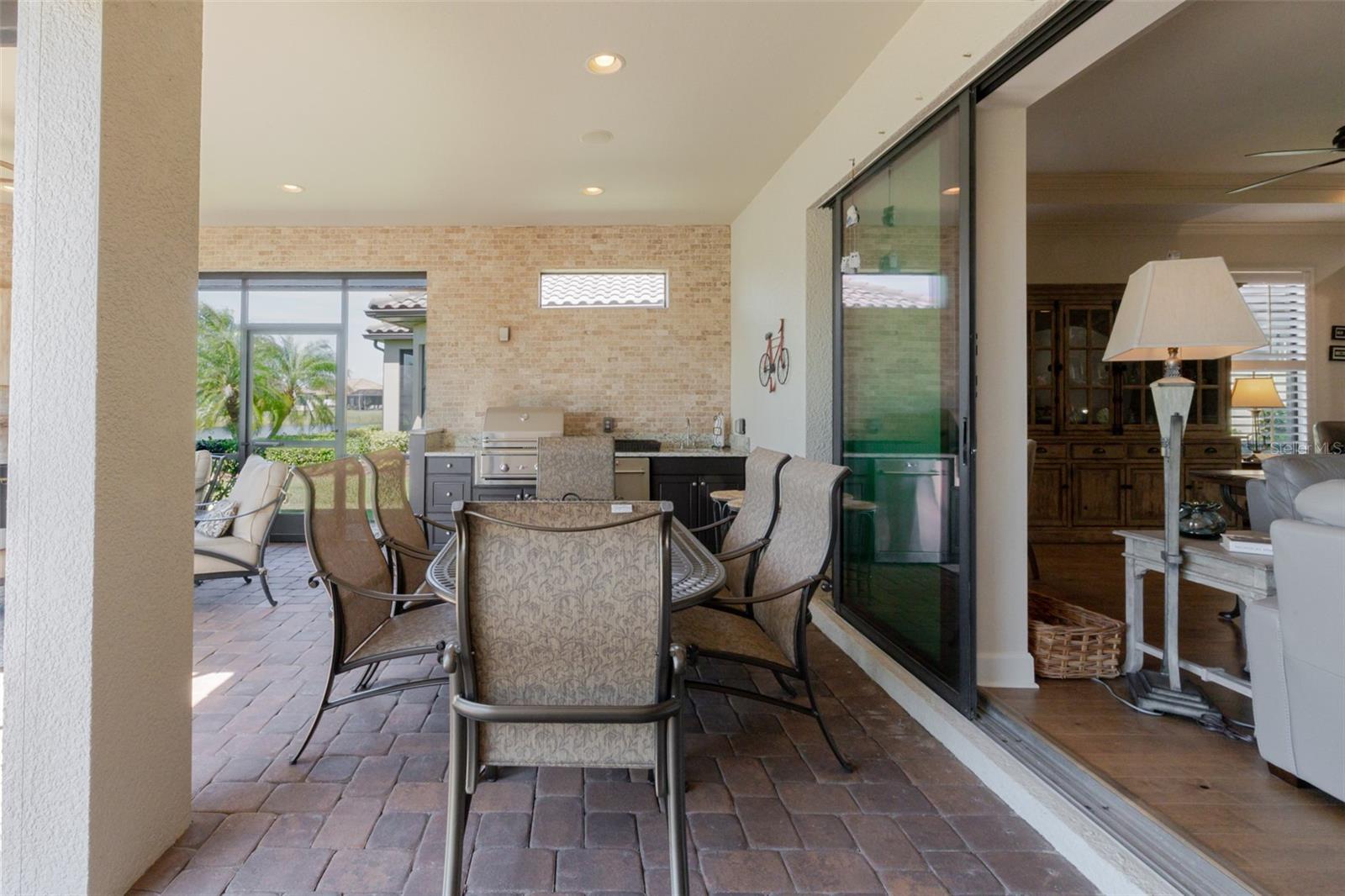 12740 DEL CORSO LOOP