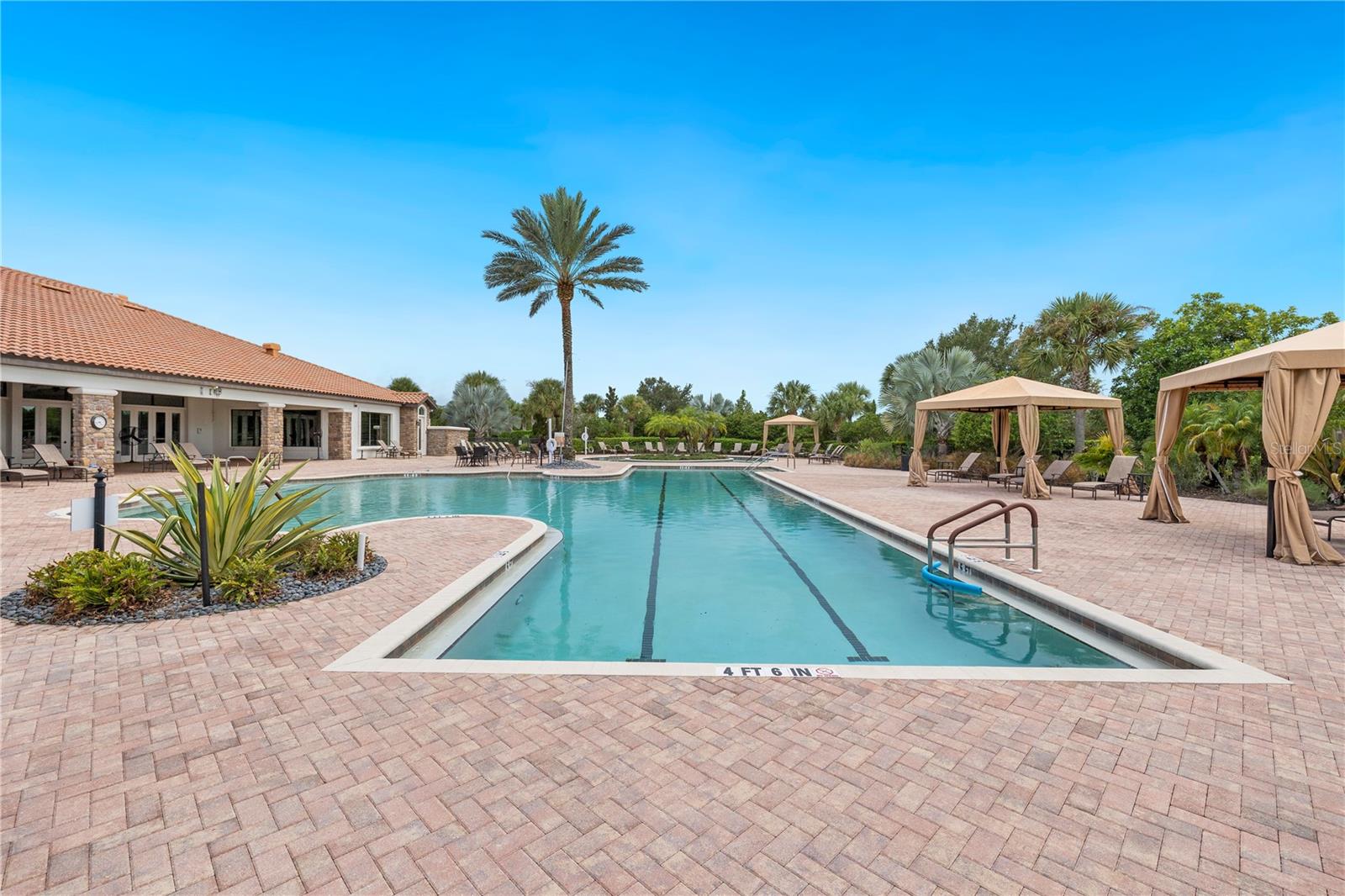 12740 DEL CORSO LOOP