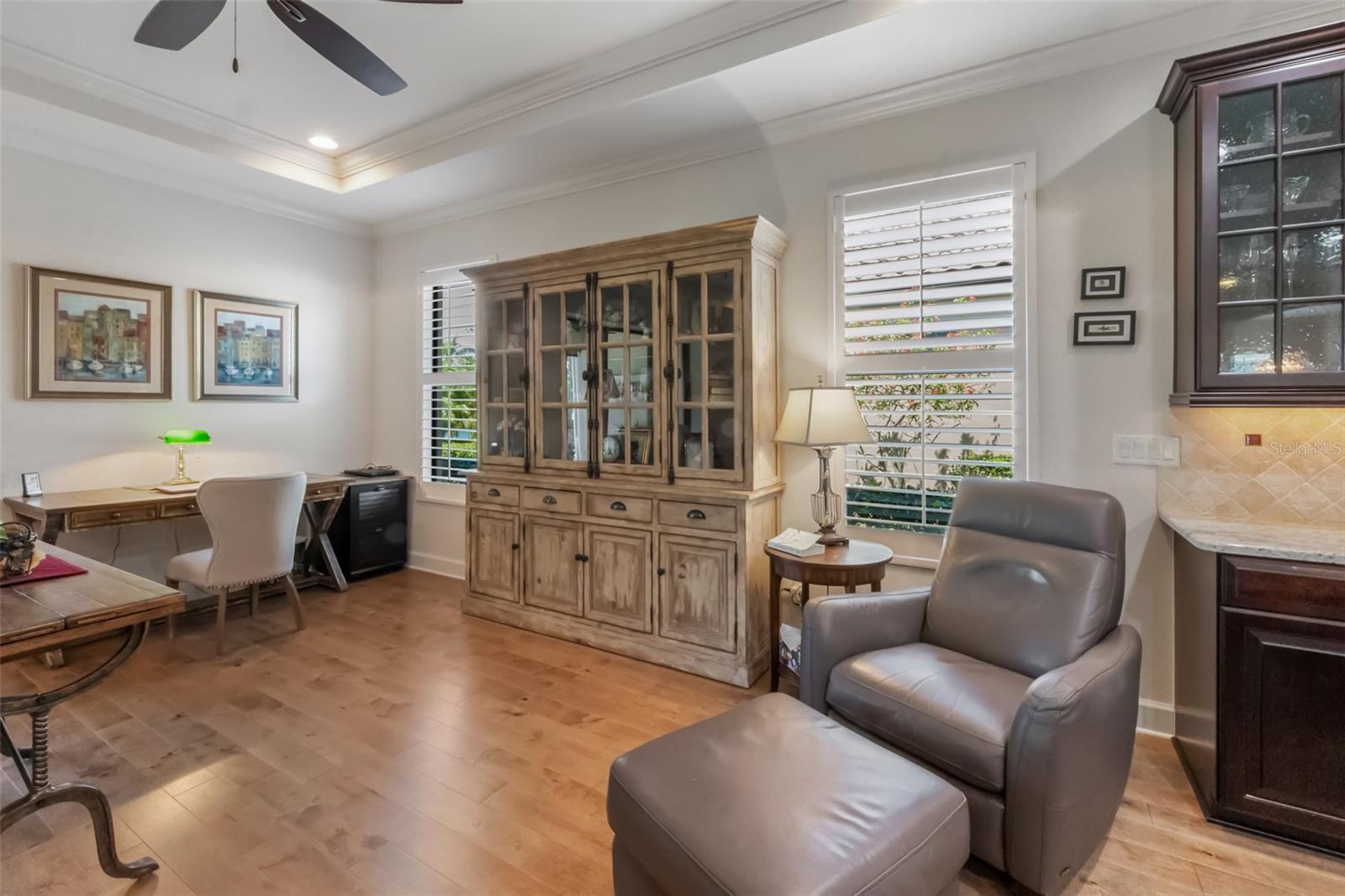 12740 DEL CORSO LOOP