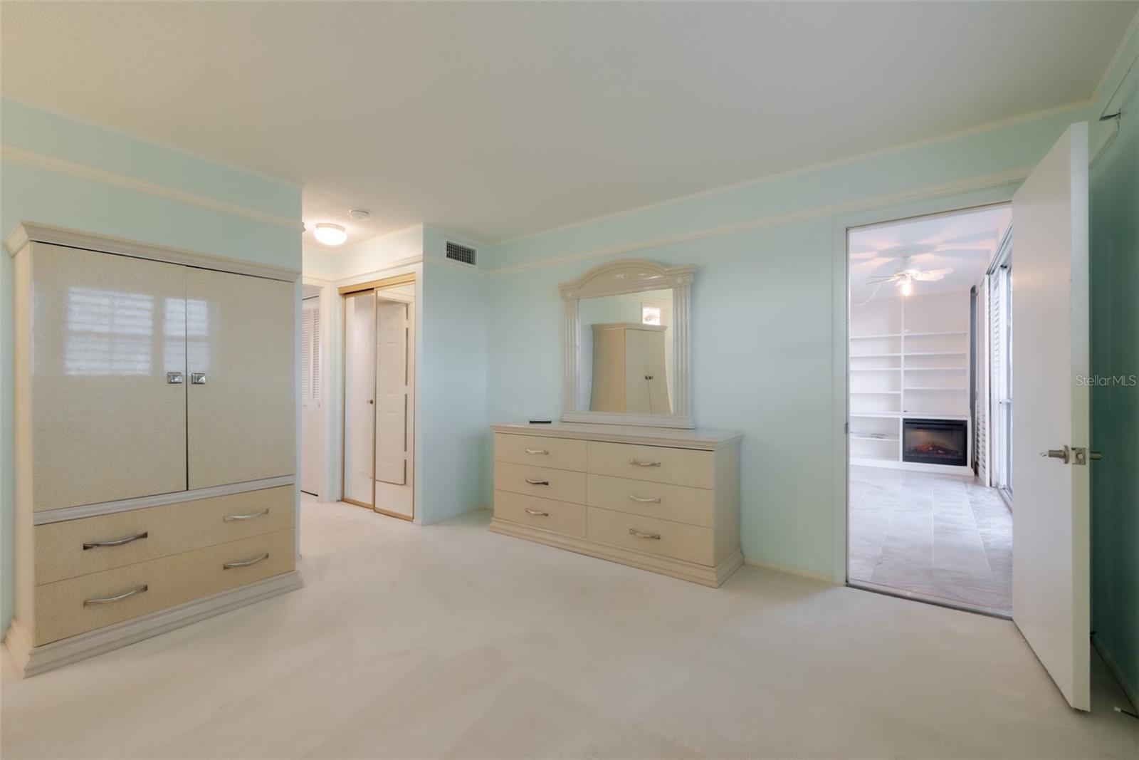 3680 IRONWOOD CIR #603L