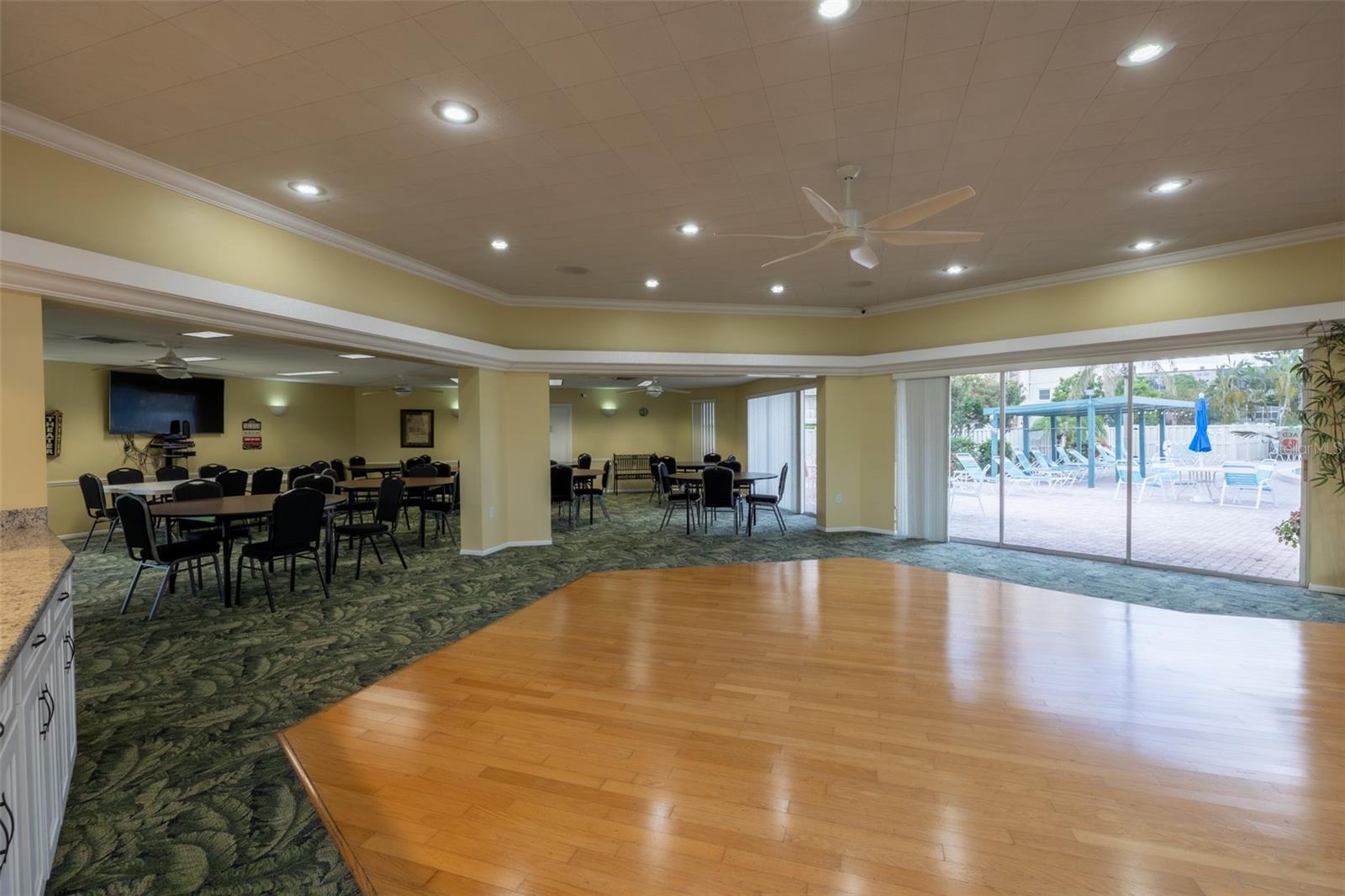 3680 IRONWOOD CIR #603L