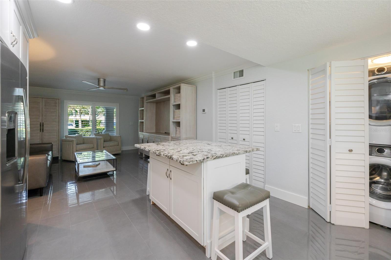 606 COHEN WAY