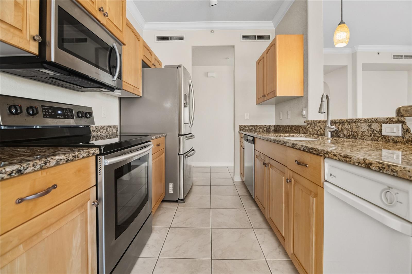 900 SAN LINO CIR #921