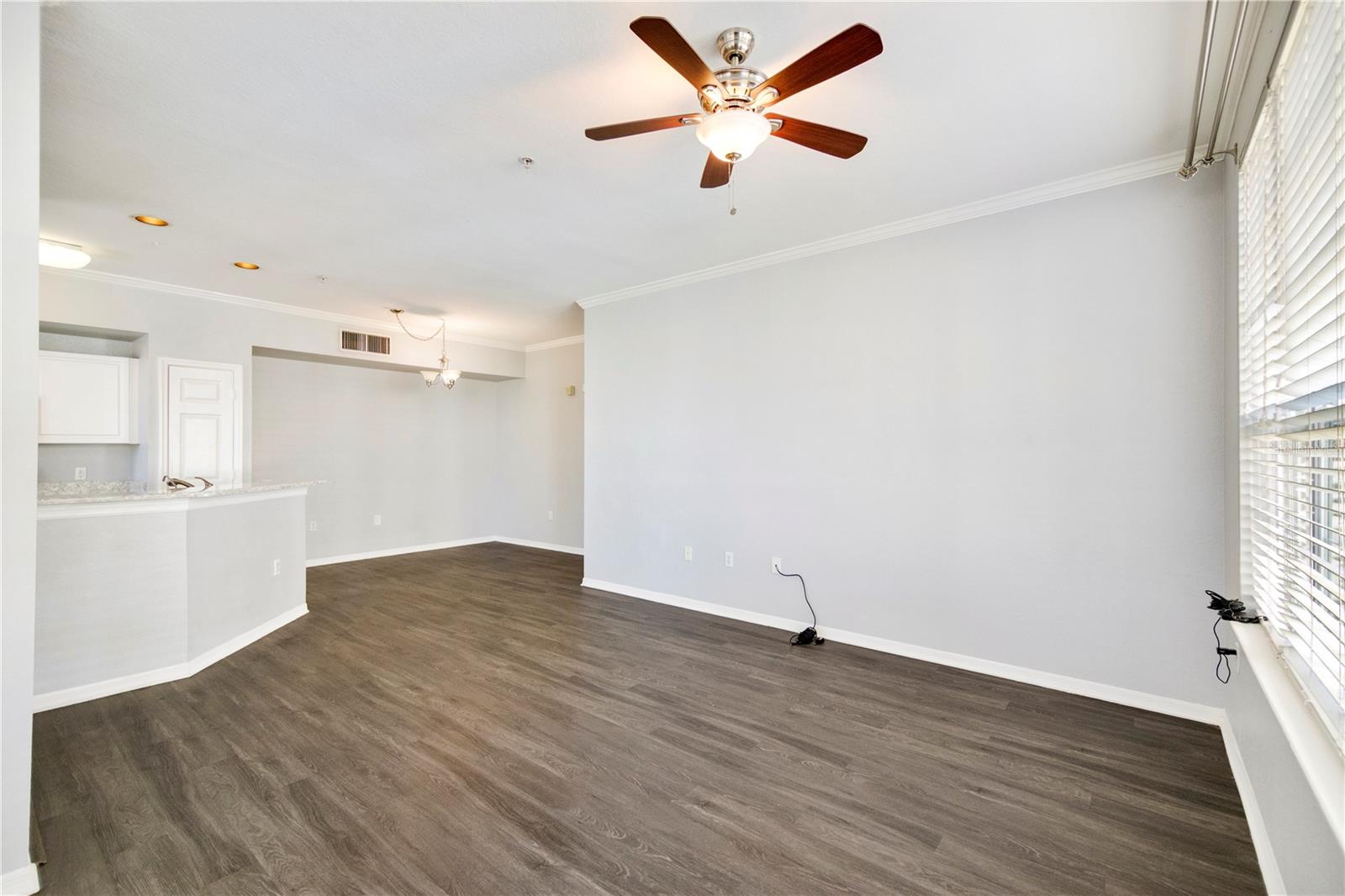 5721 SOLDIER CIR #105