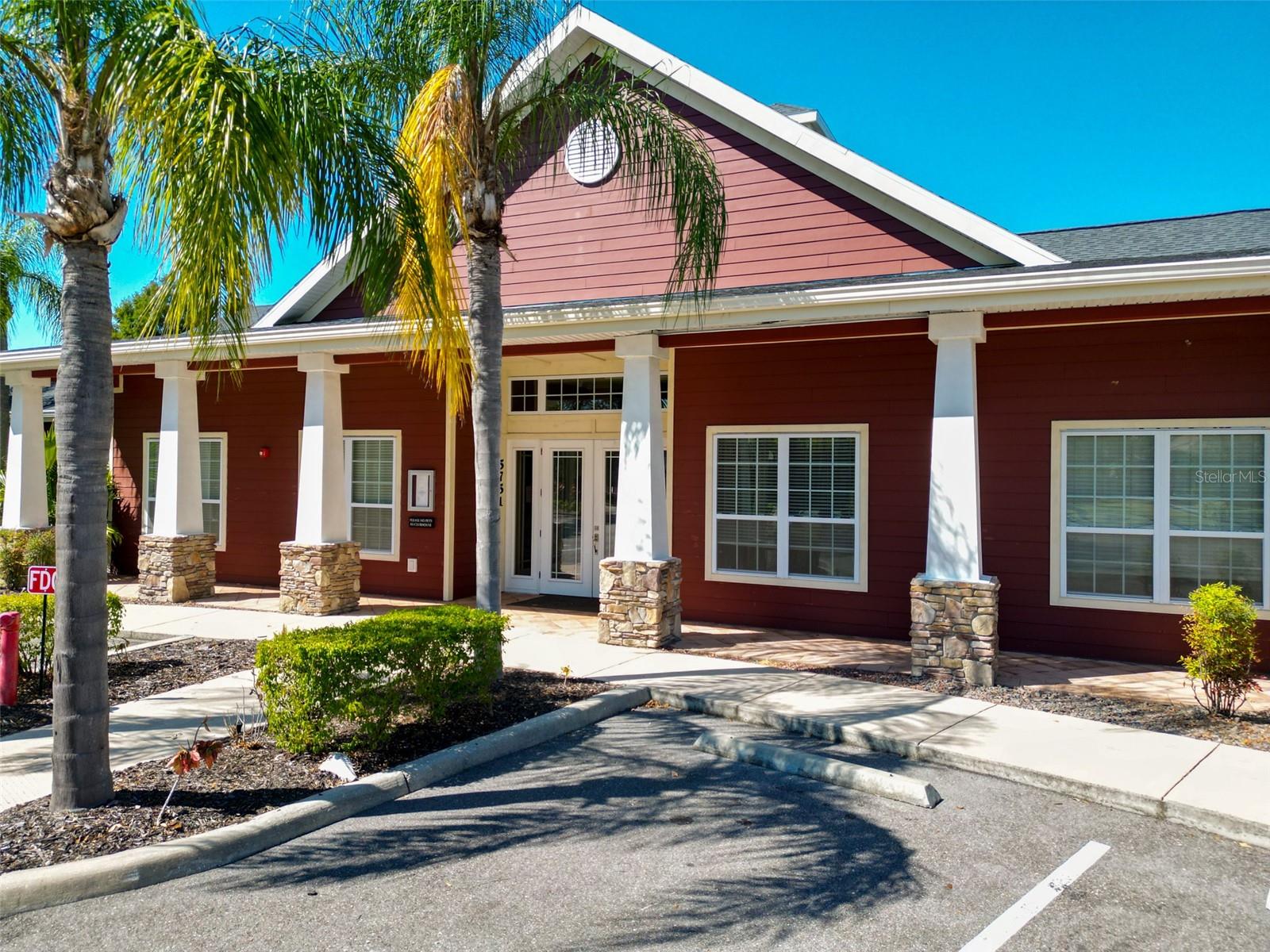 5721 SOLDIER CIR #105