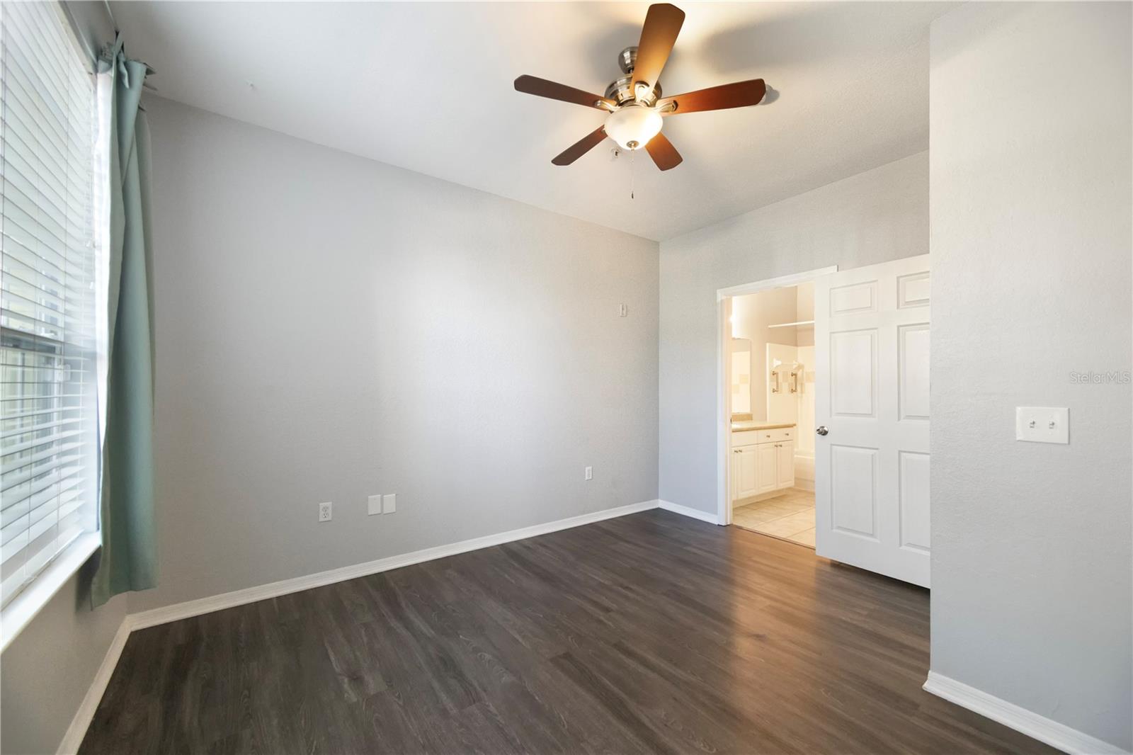 5721 SOLDIER CIR #105