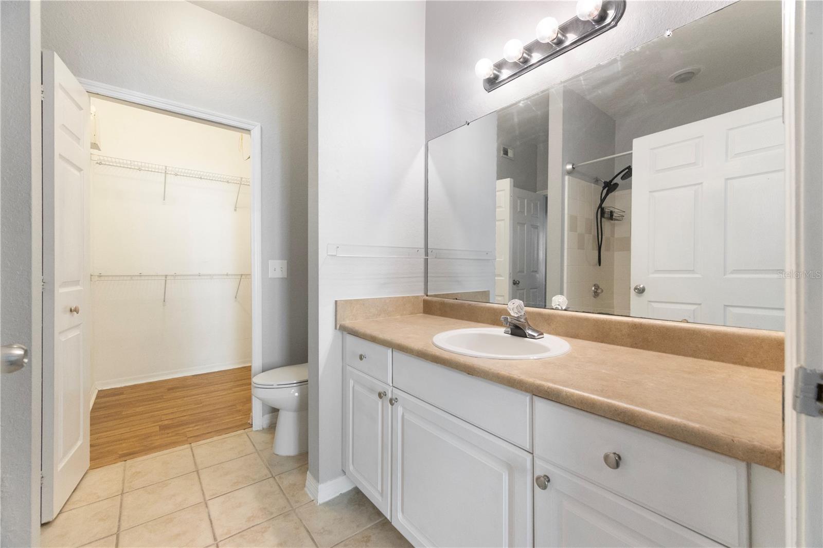 5721 SOLDIER CIR #105