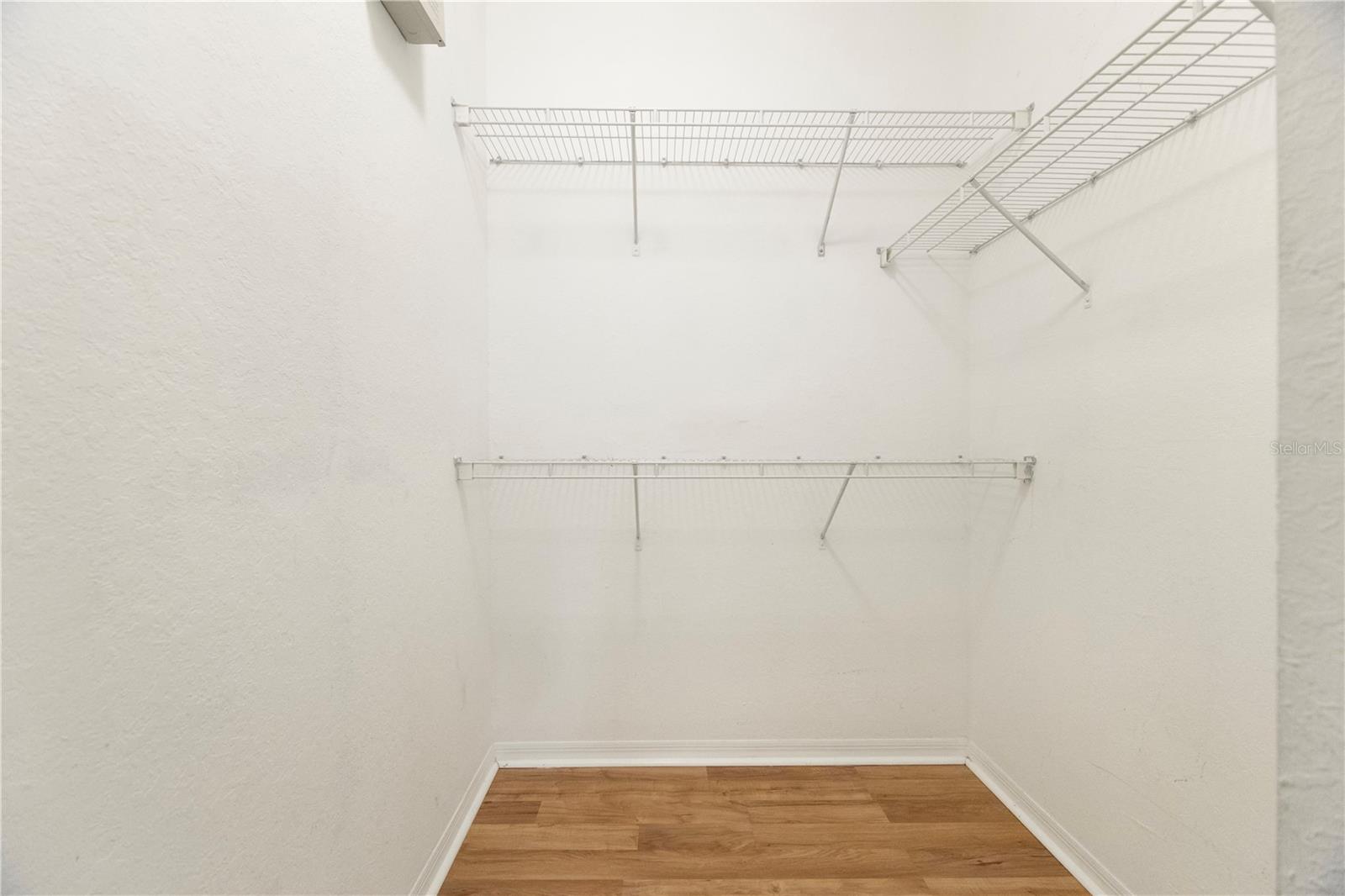 5721 SOLDIER CIR #105