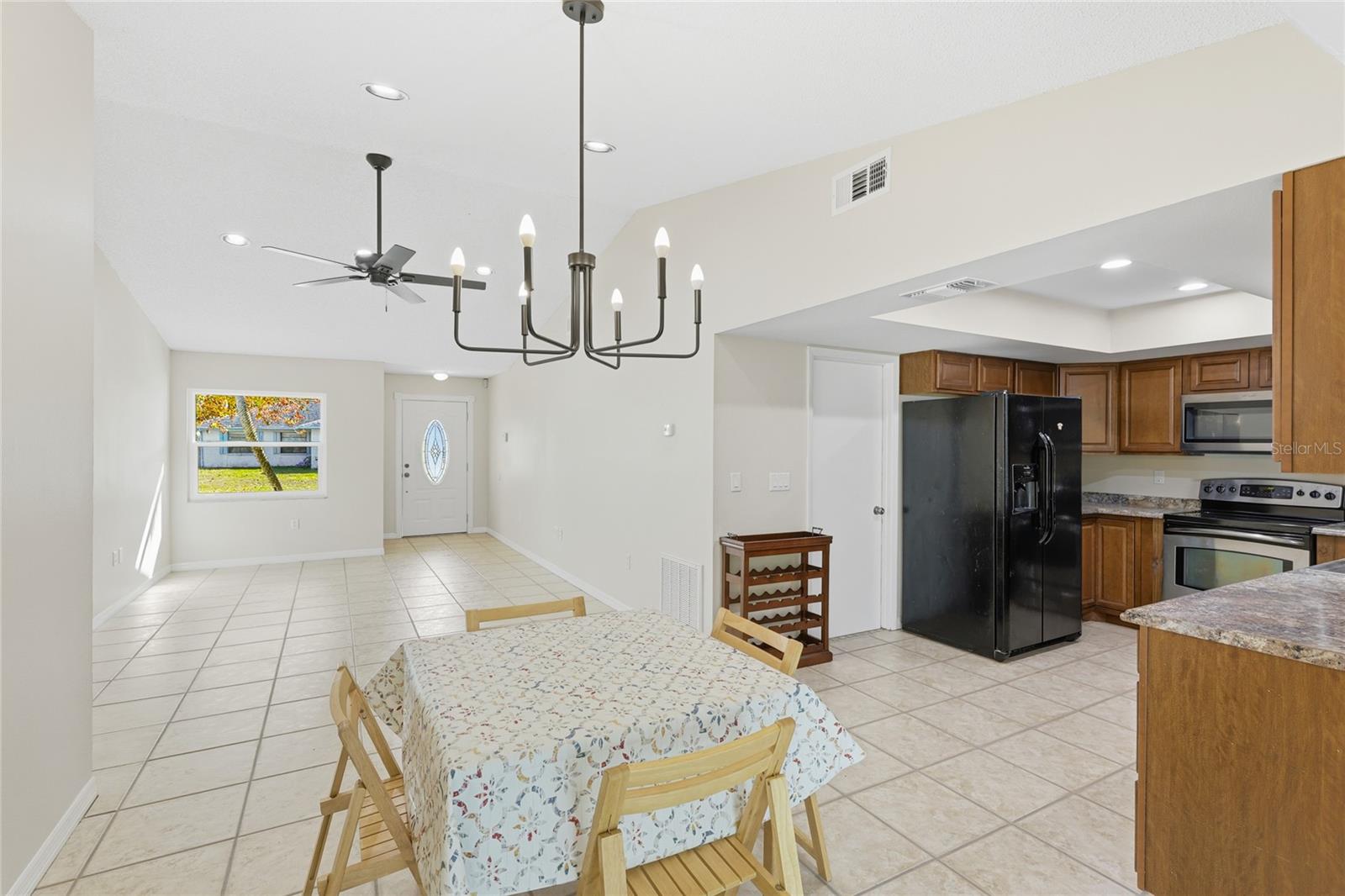 2365 SPRING OAKS CIR