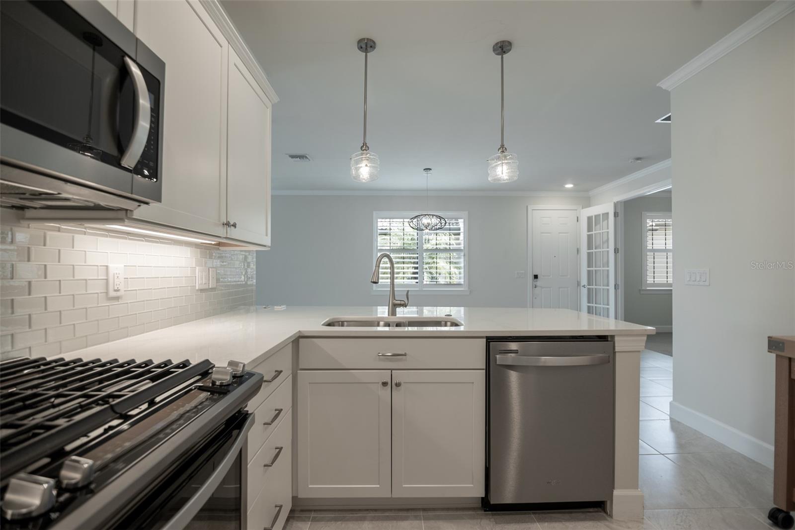 12294 MYRTLE BAY CT