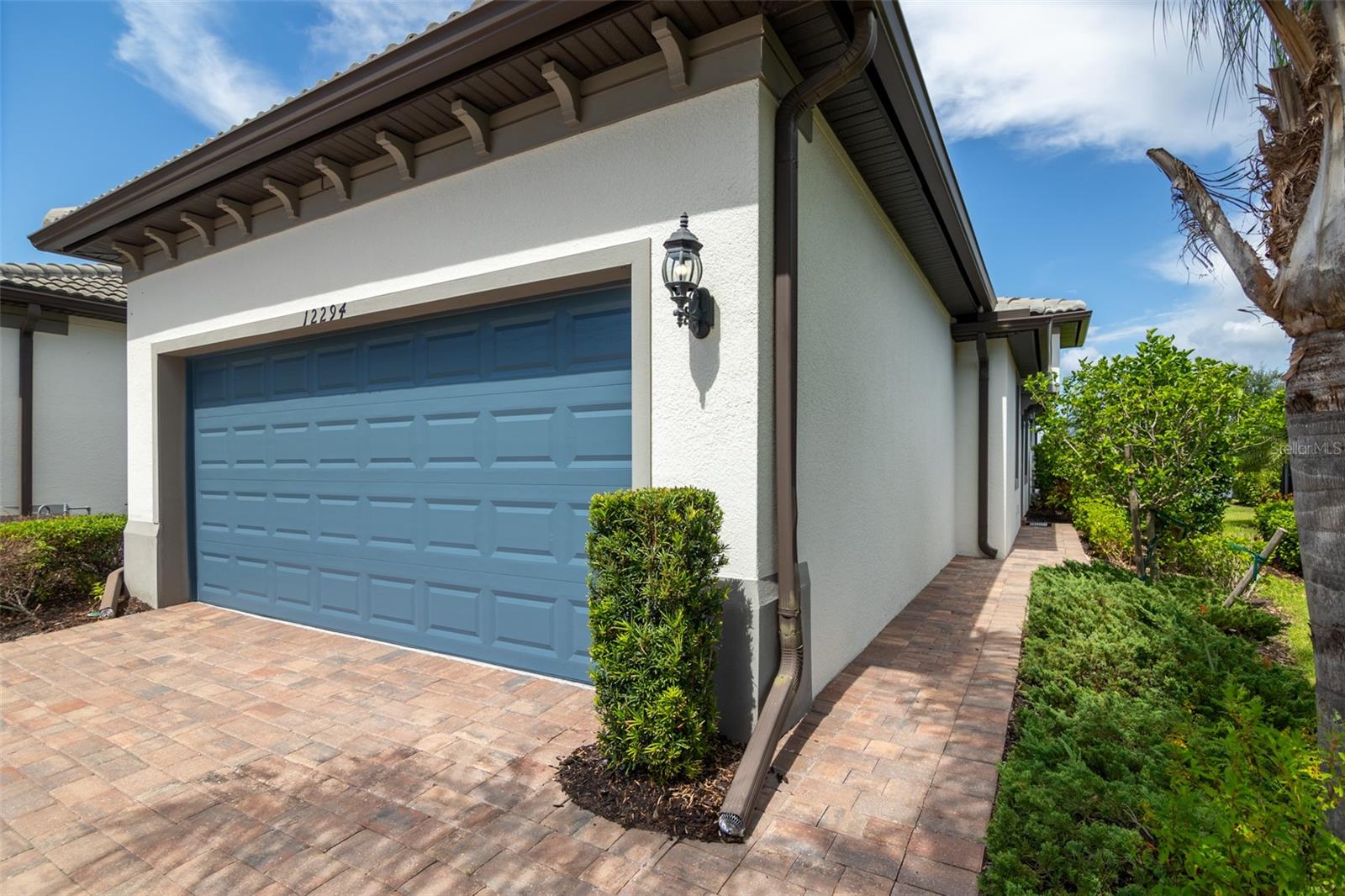12294 MYRTLE BAY CT
