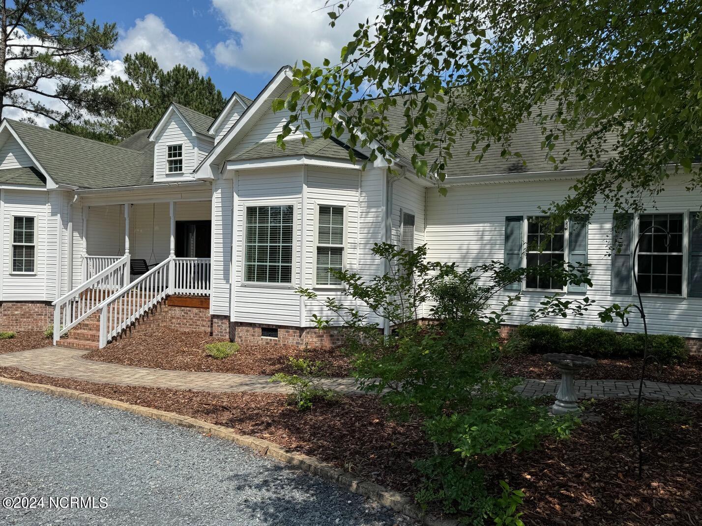 34 Sabbatia Drive