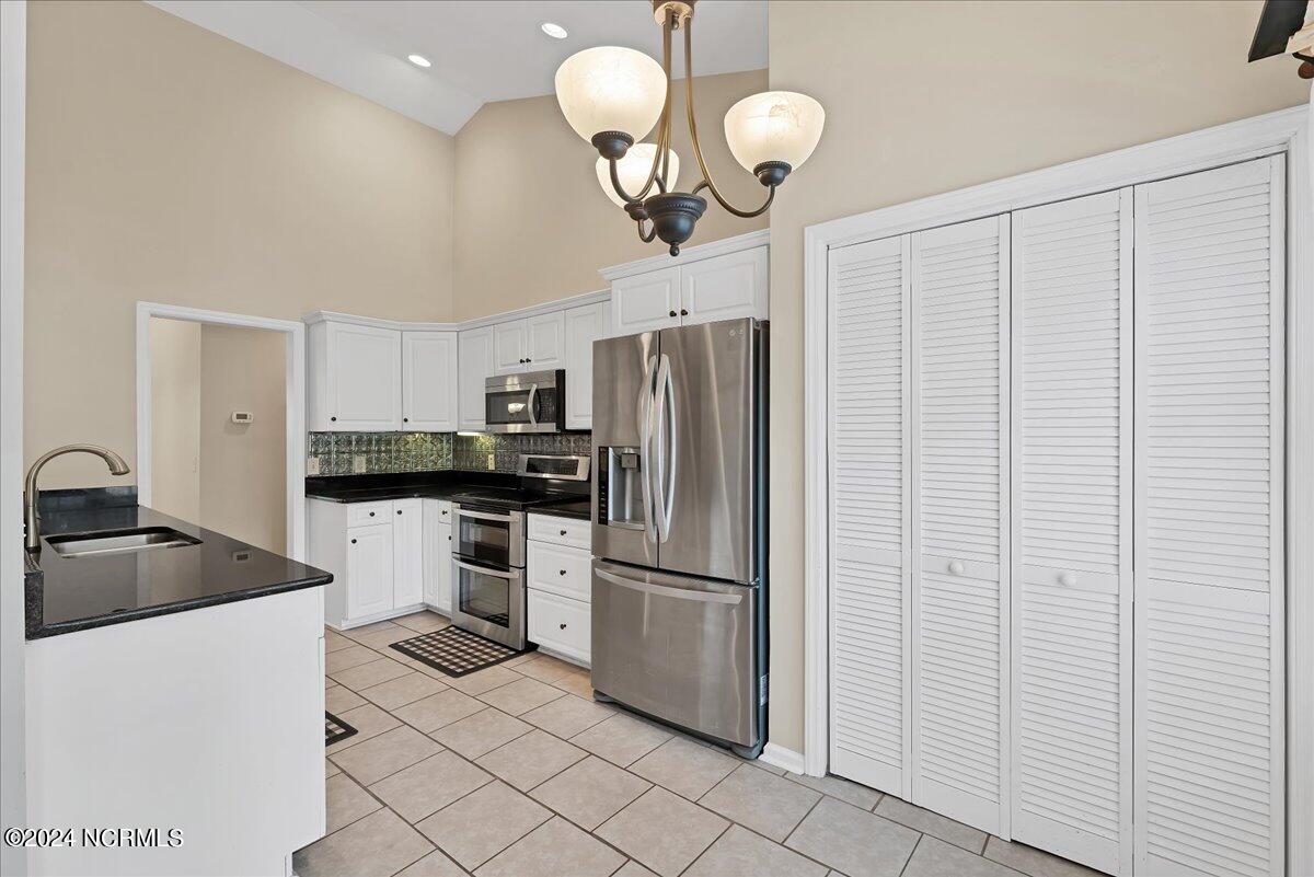 145 Rothbury Drive