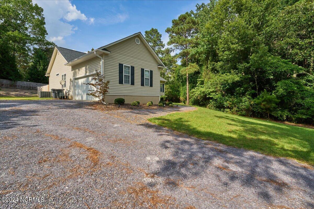 145 Rothbury Drive