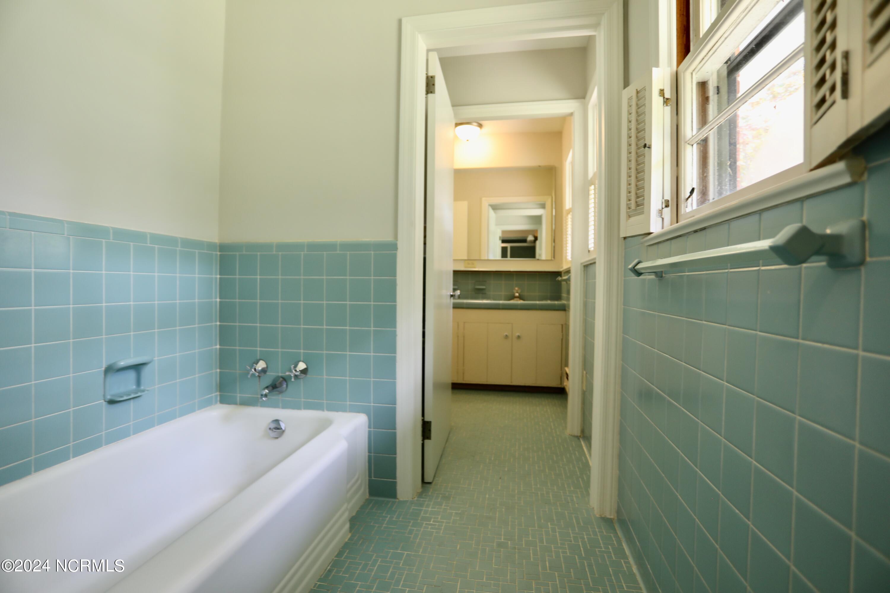 225 Arbutus Road