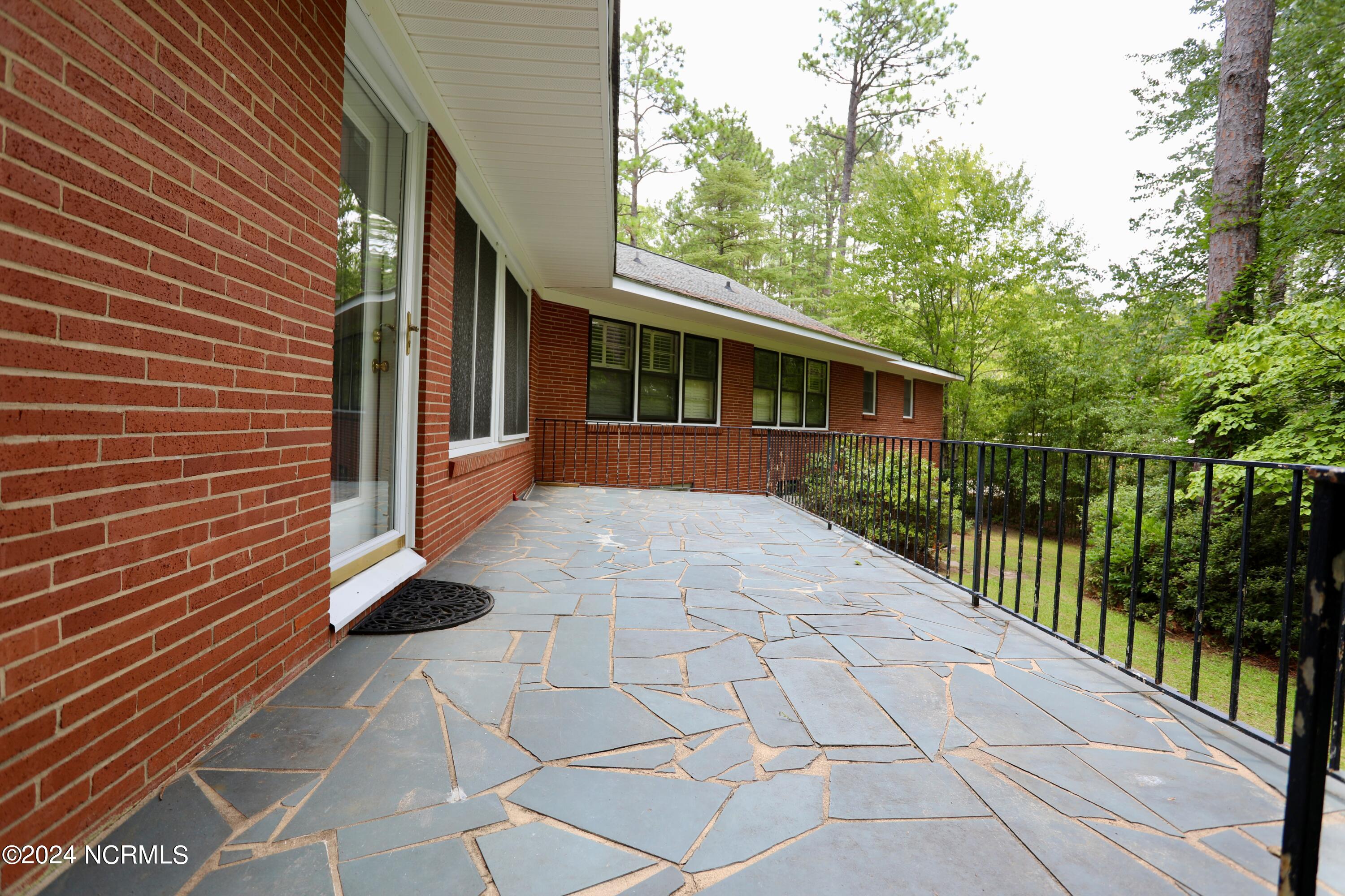 225 Arbutus Road