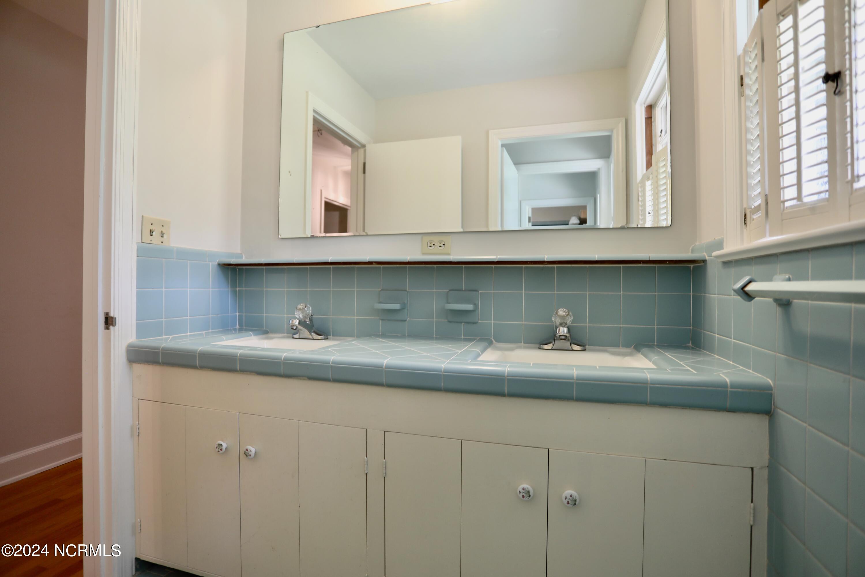 225 Arbutus Road
