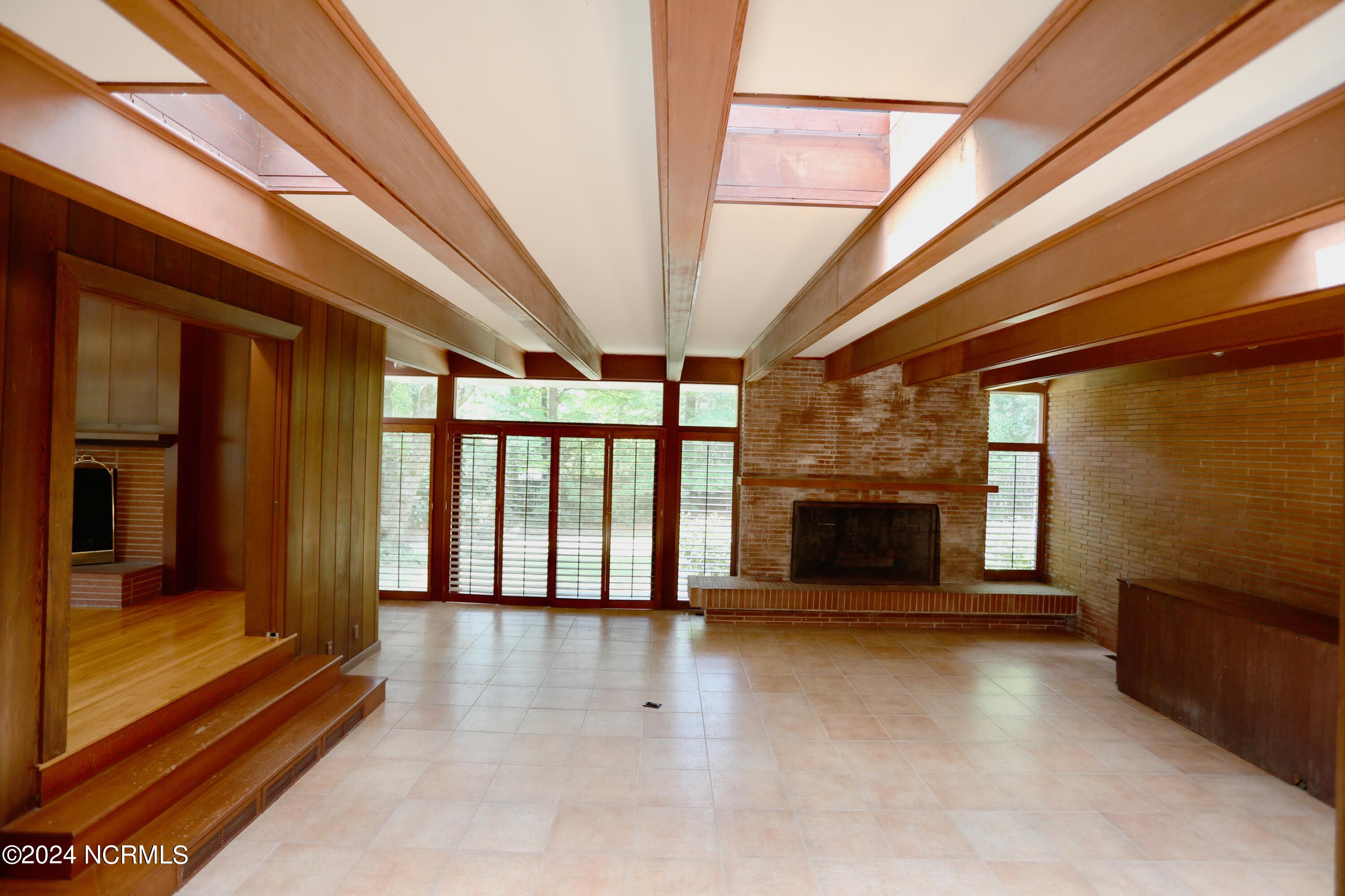 225 Arbutus Road