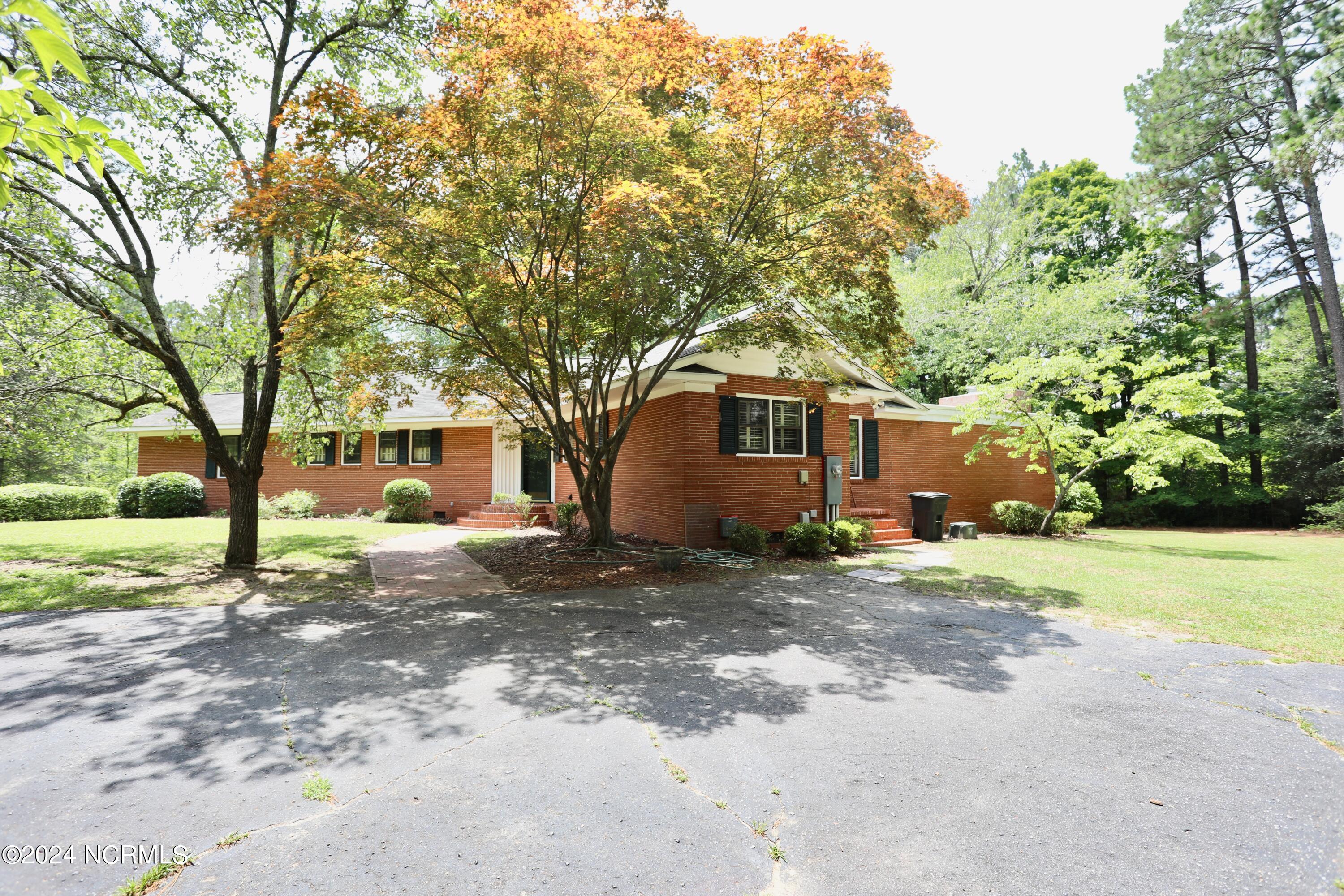 225 Arbutus Road