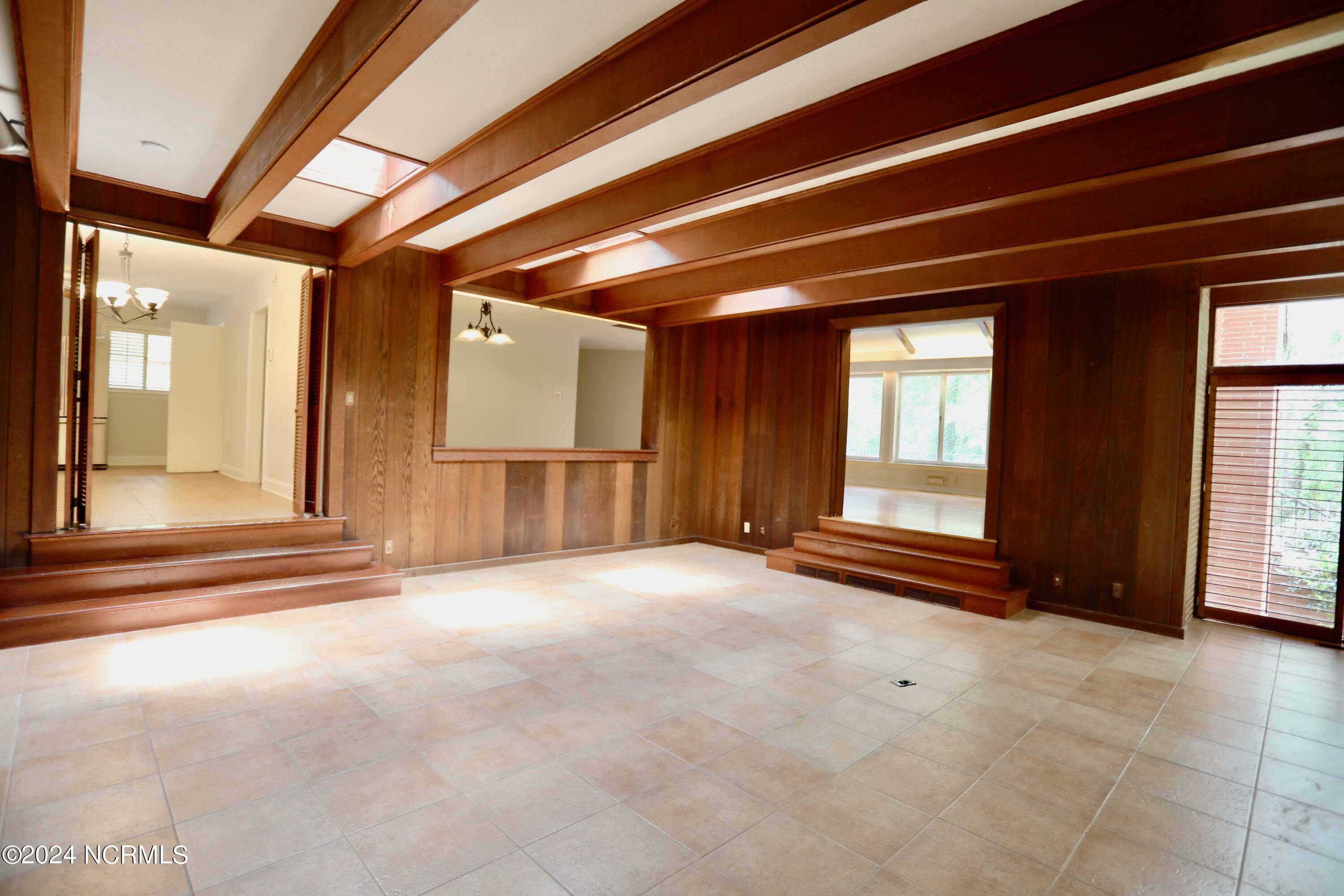 225 Arbutus Road