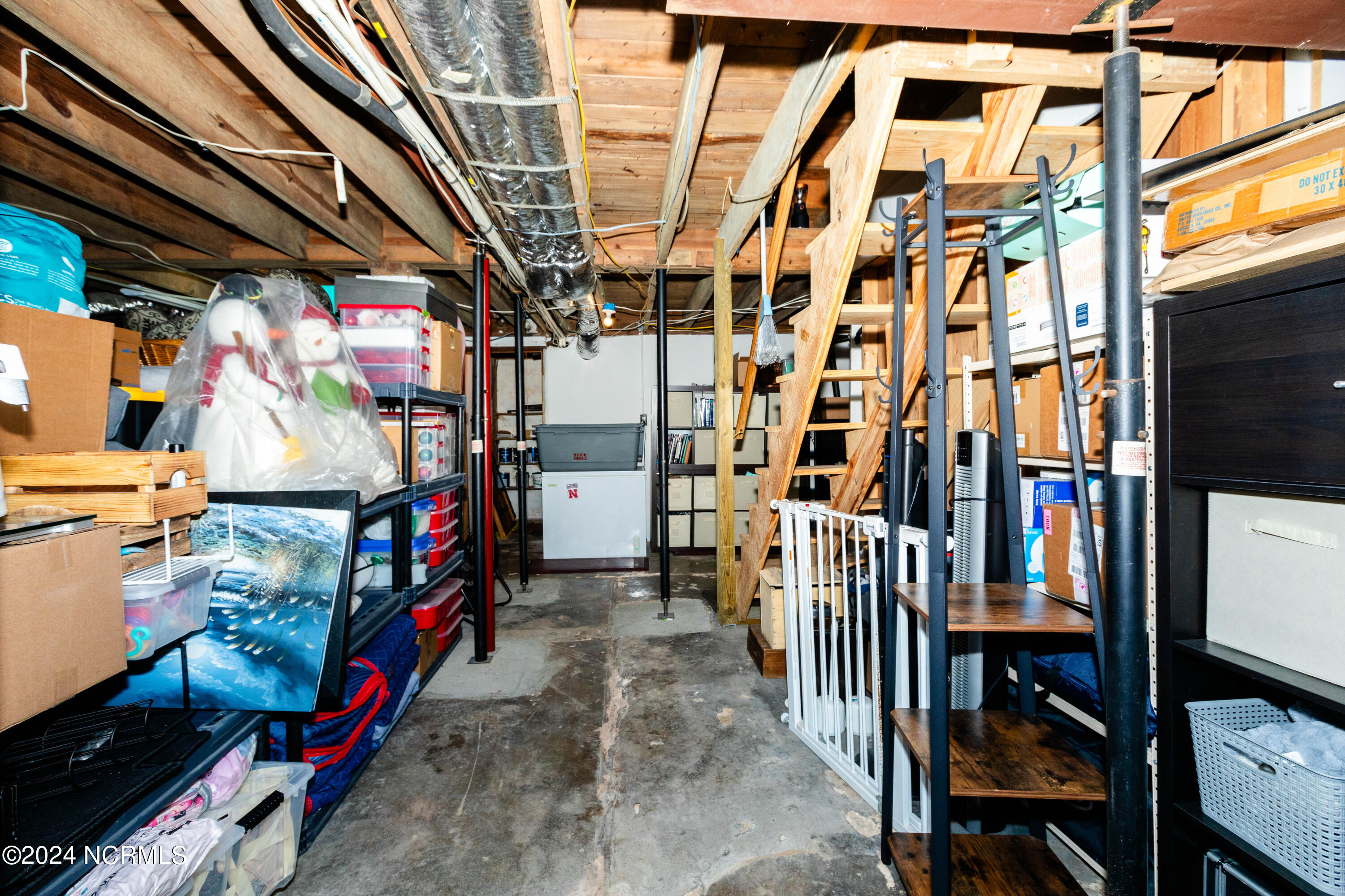 140 Pinegrove Road