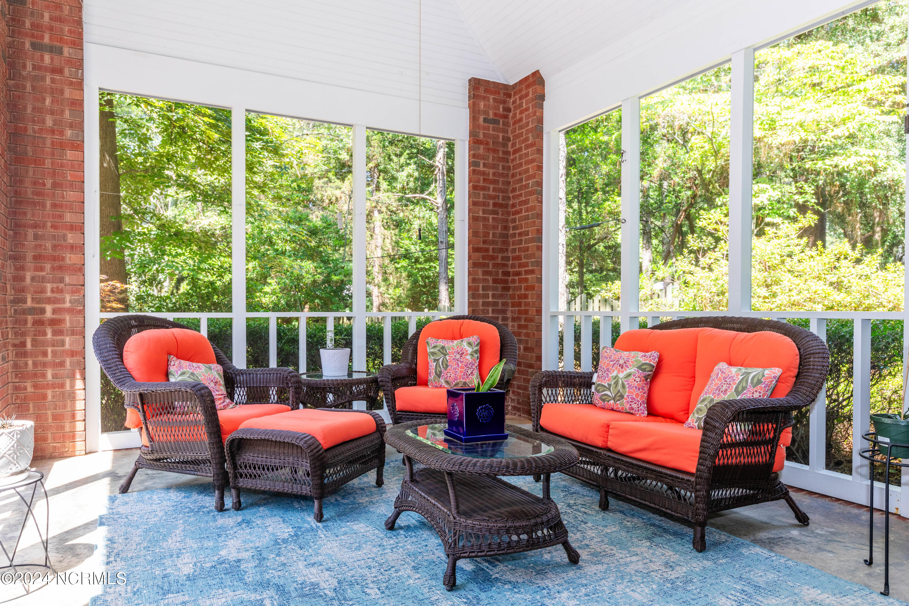 140 Pinegrove Road