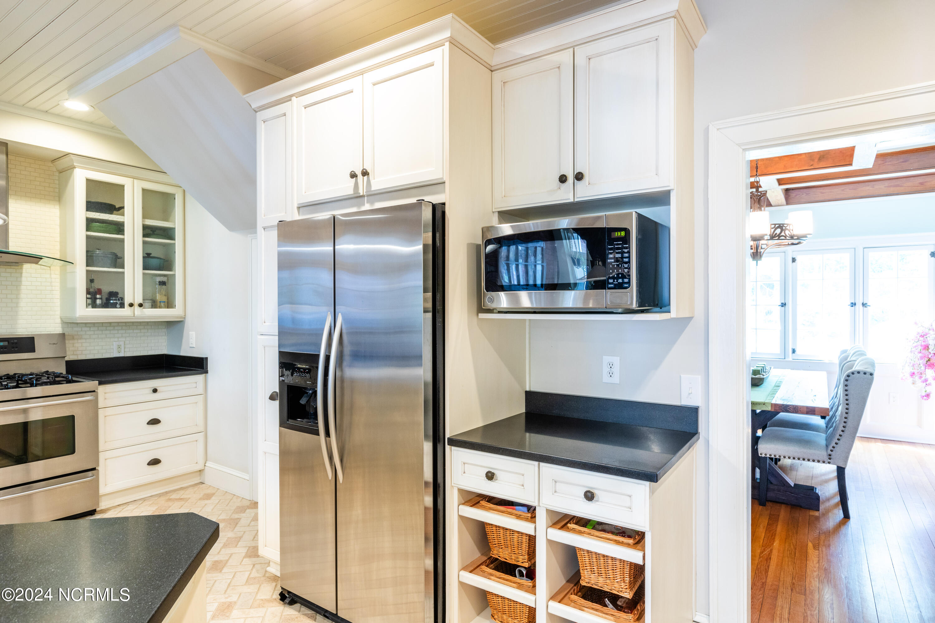 140 Pinegrove Road