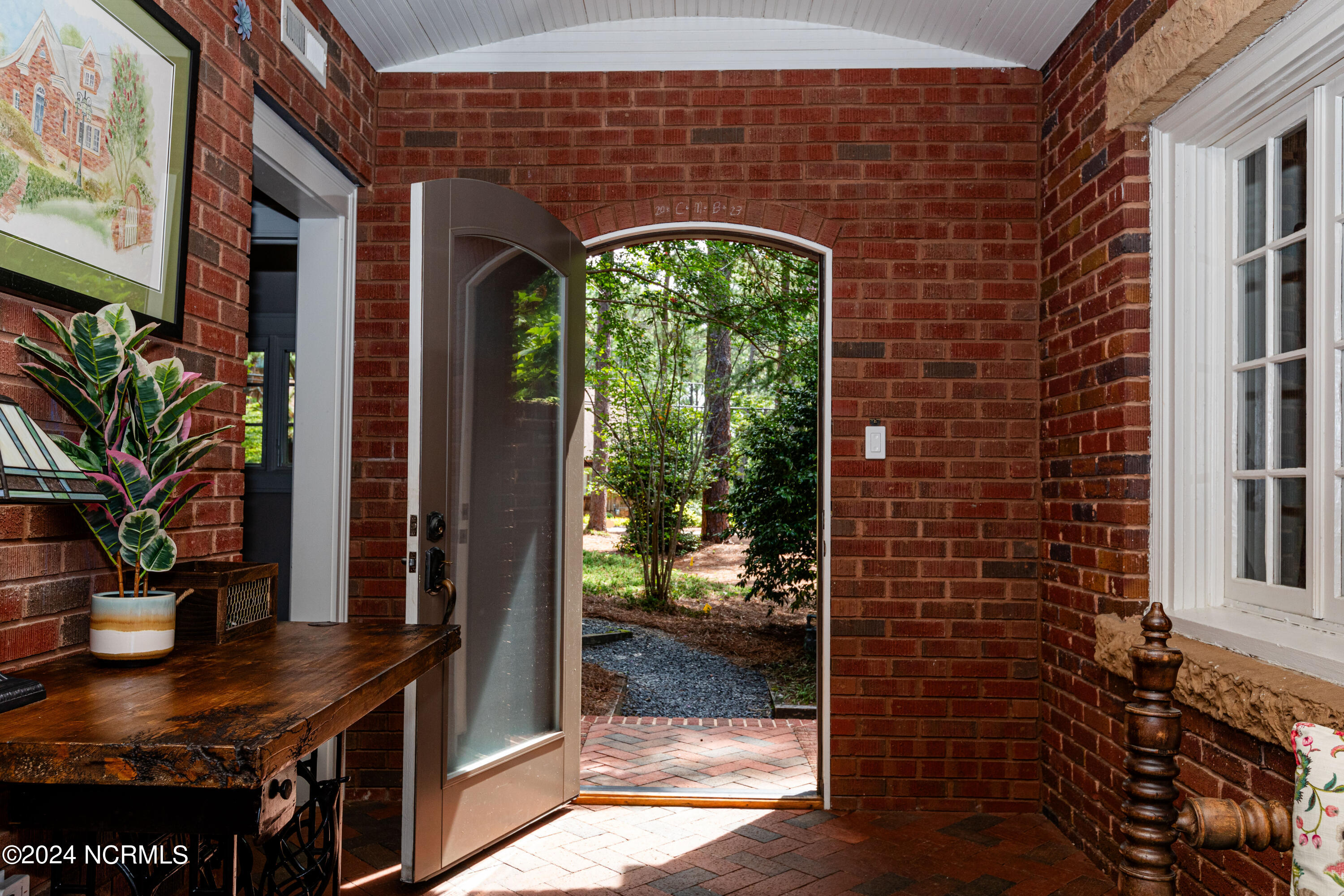 140 Pinegrove Road