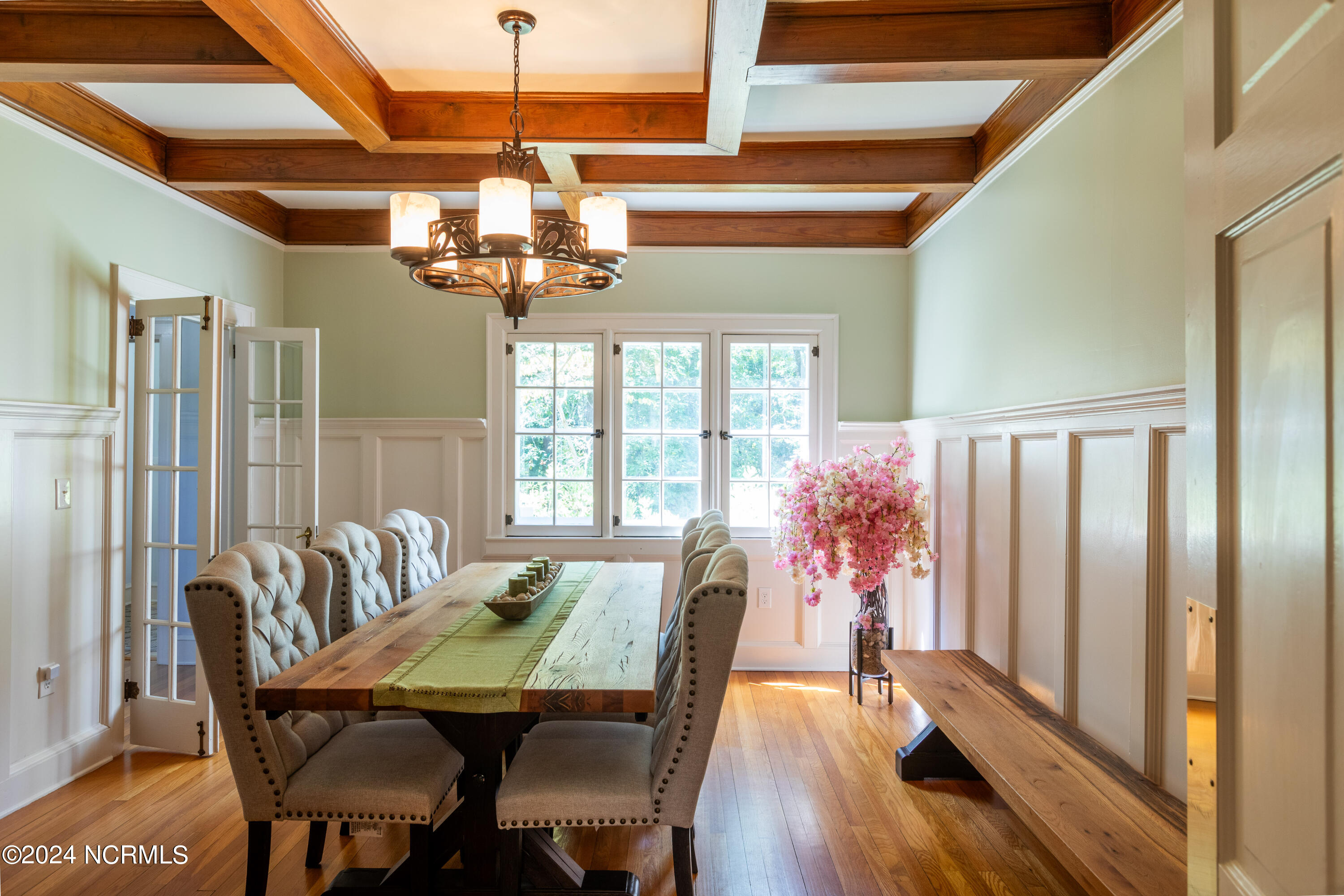 140 Pinegrove Road