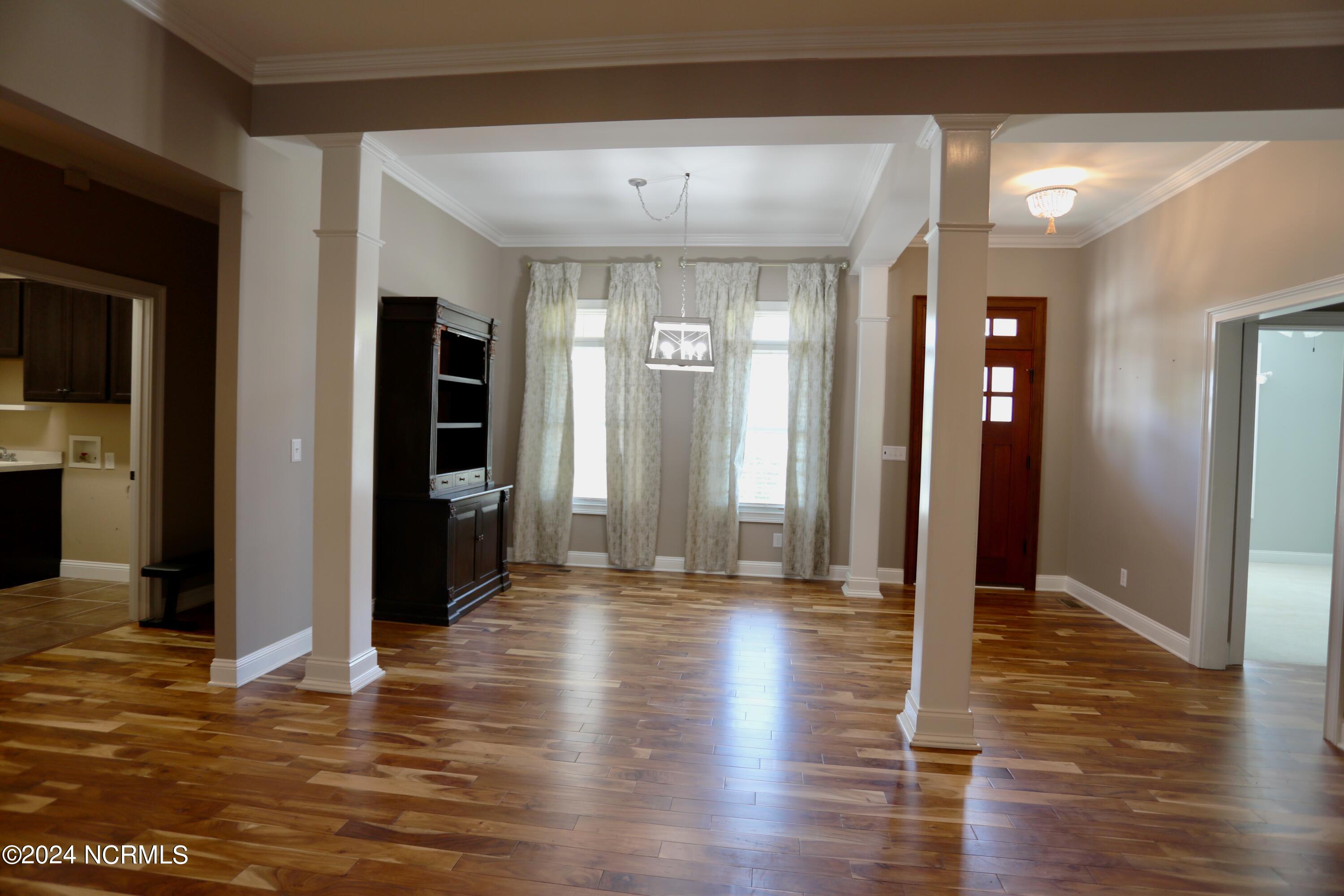 1 Rafferty Court