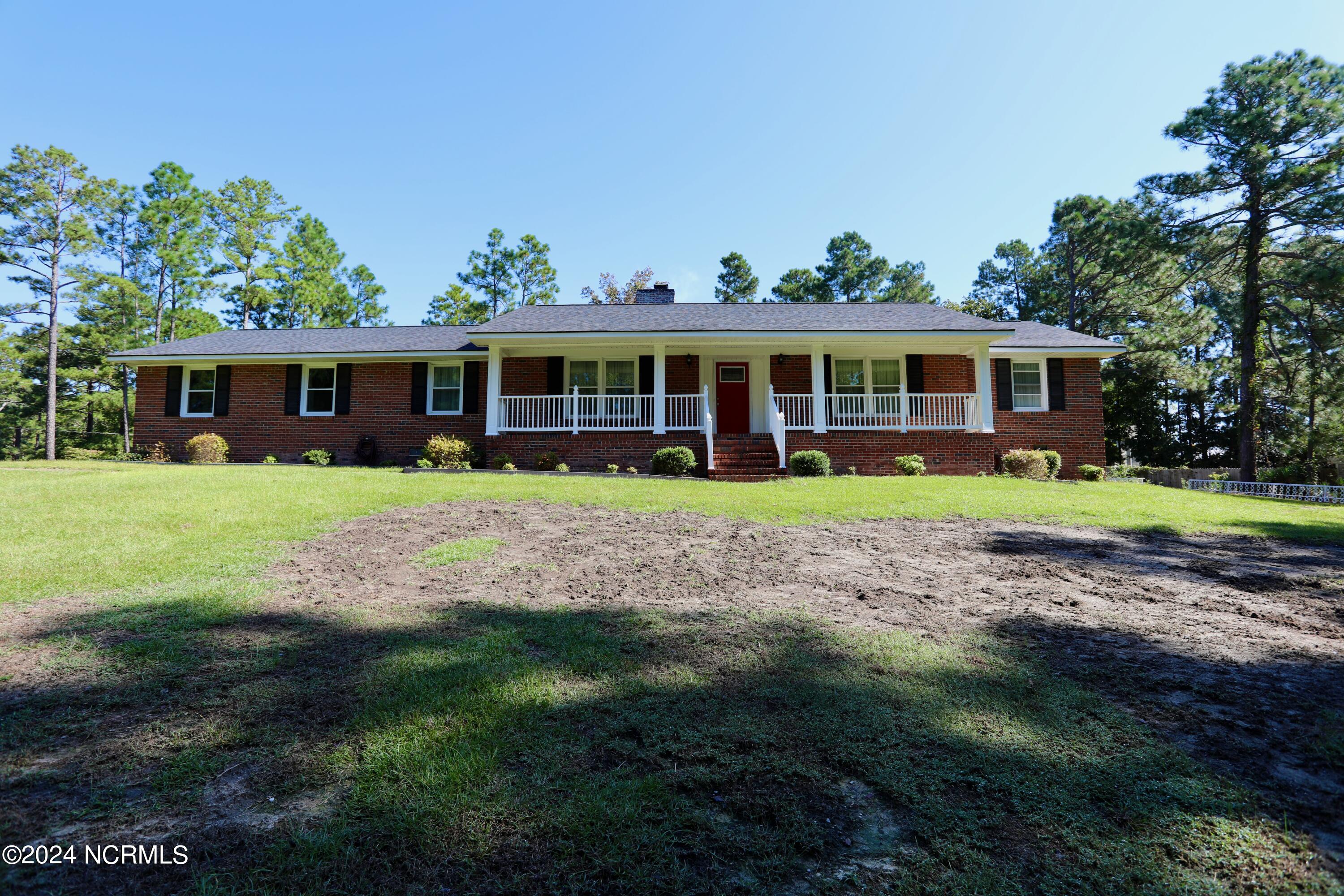1111 N Glenwood Trail