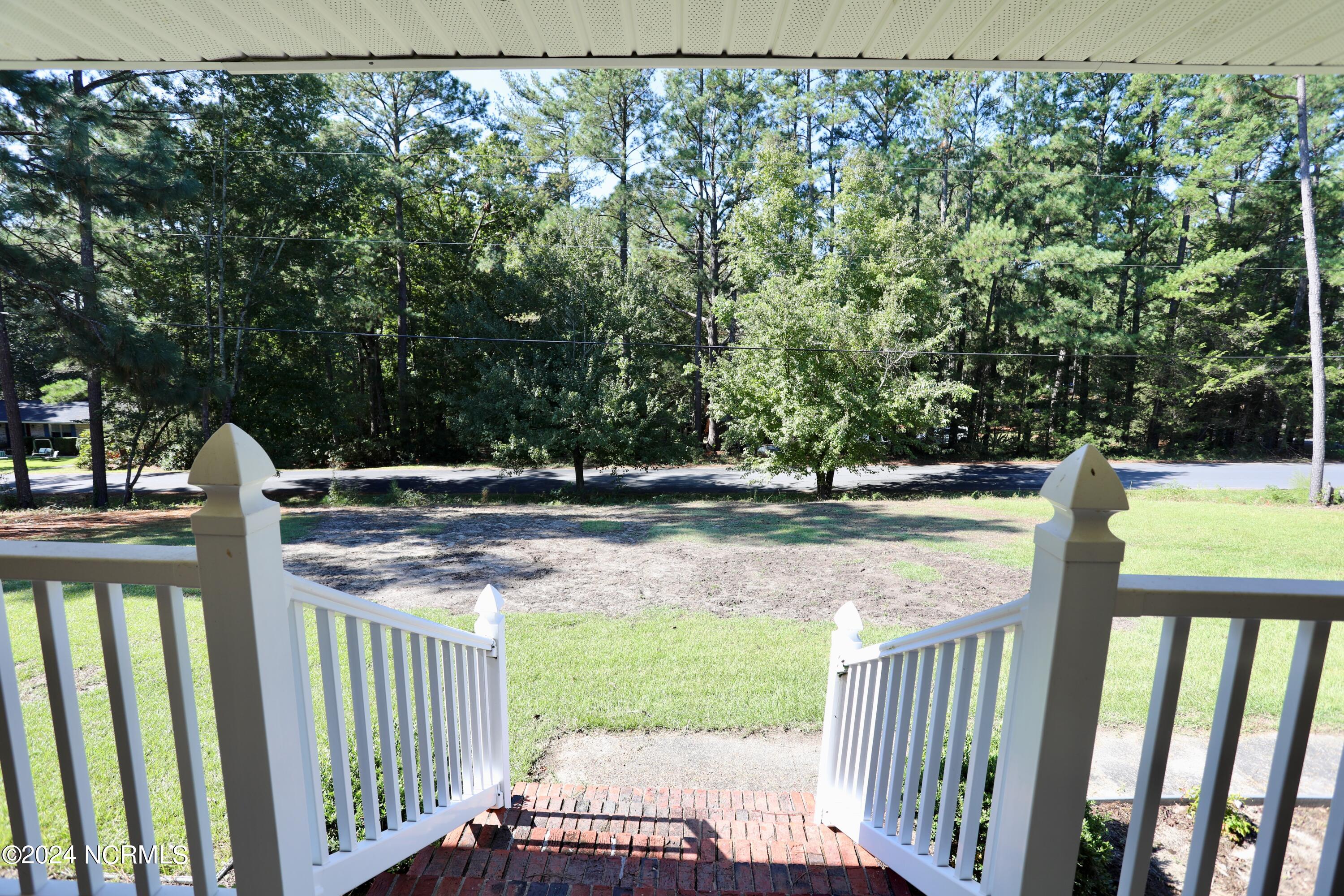 1111 N Glenwood Trail