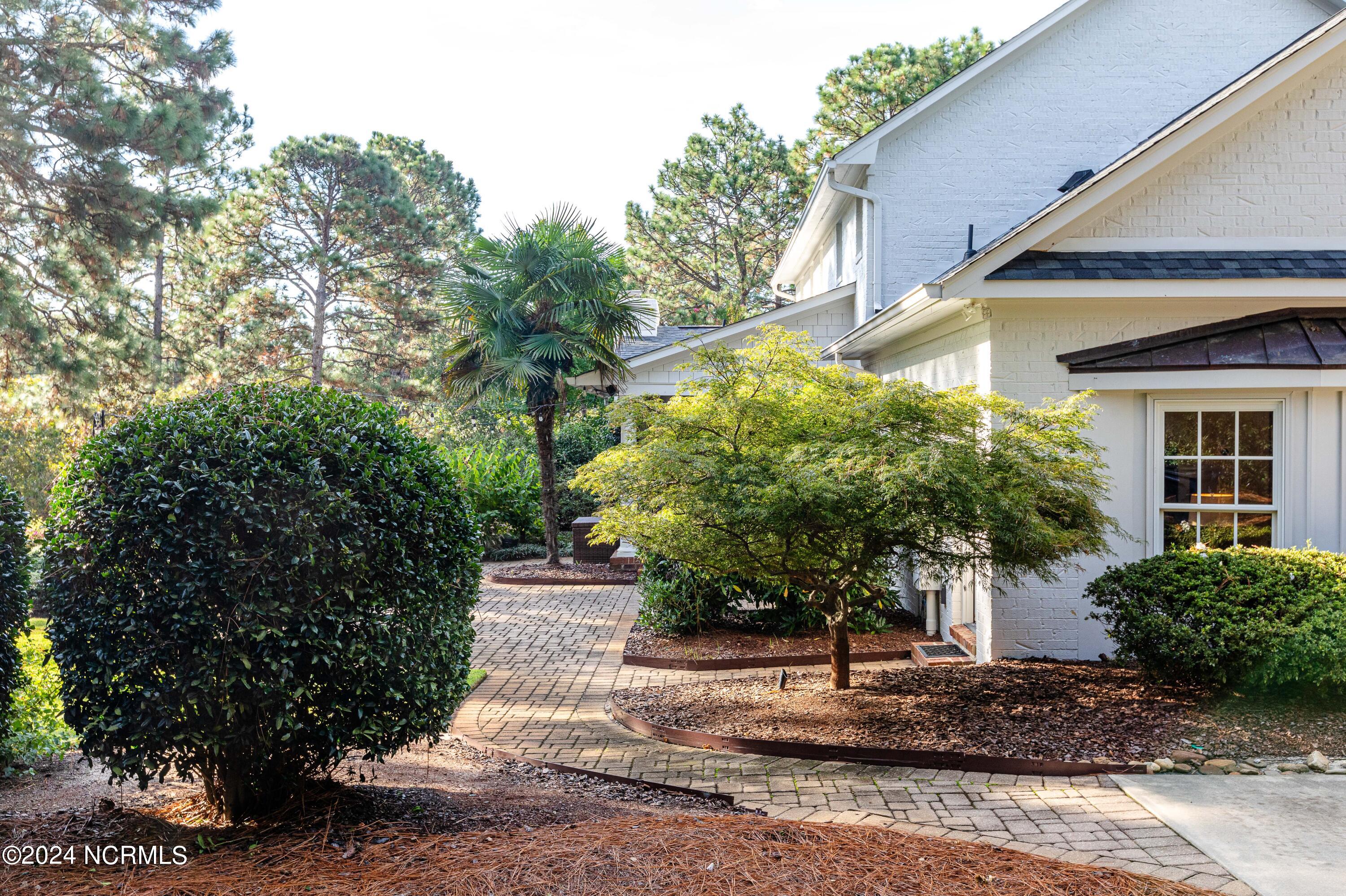 190 Woodland Drive