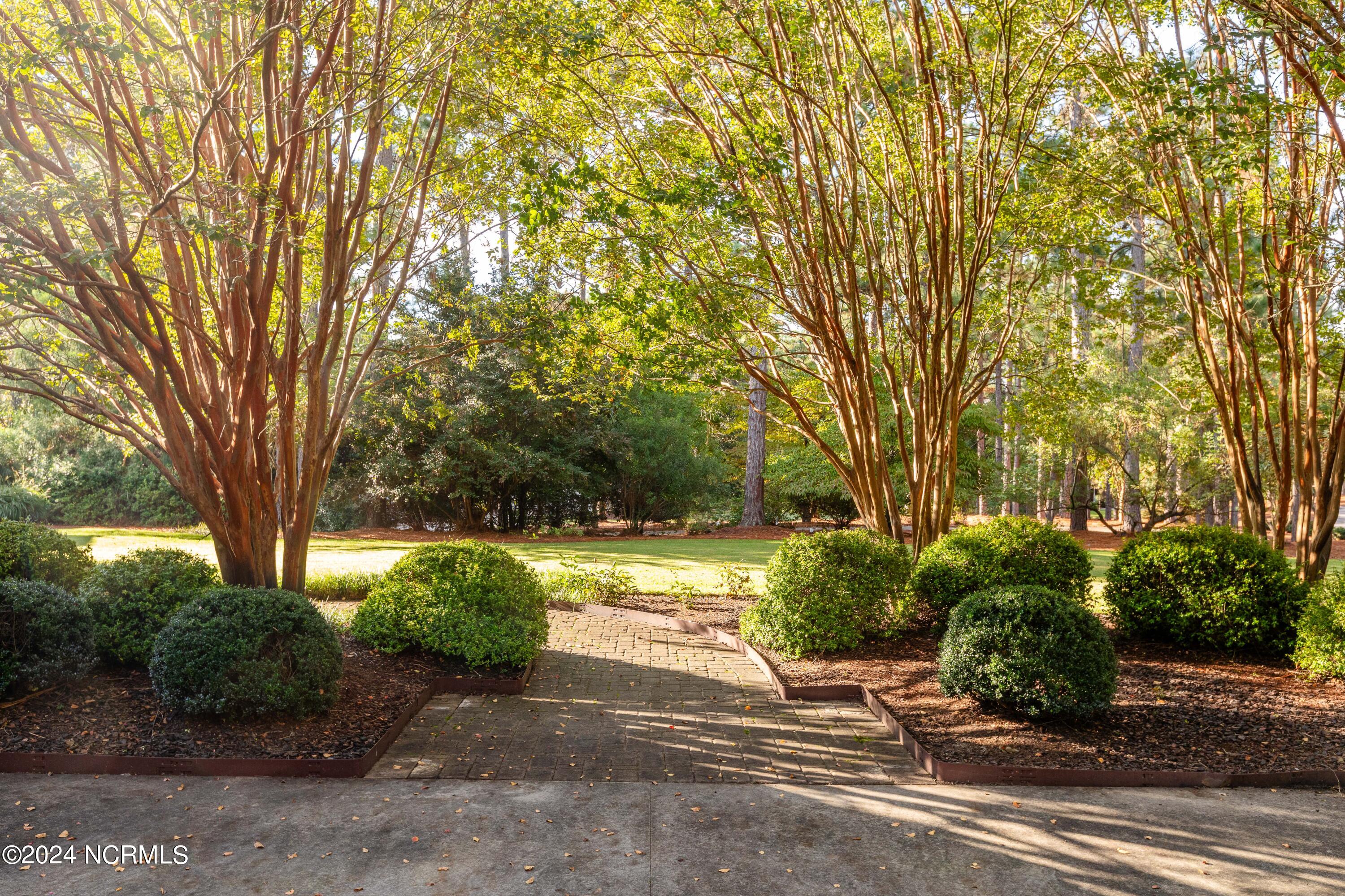 190 Woodland Drive
