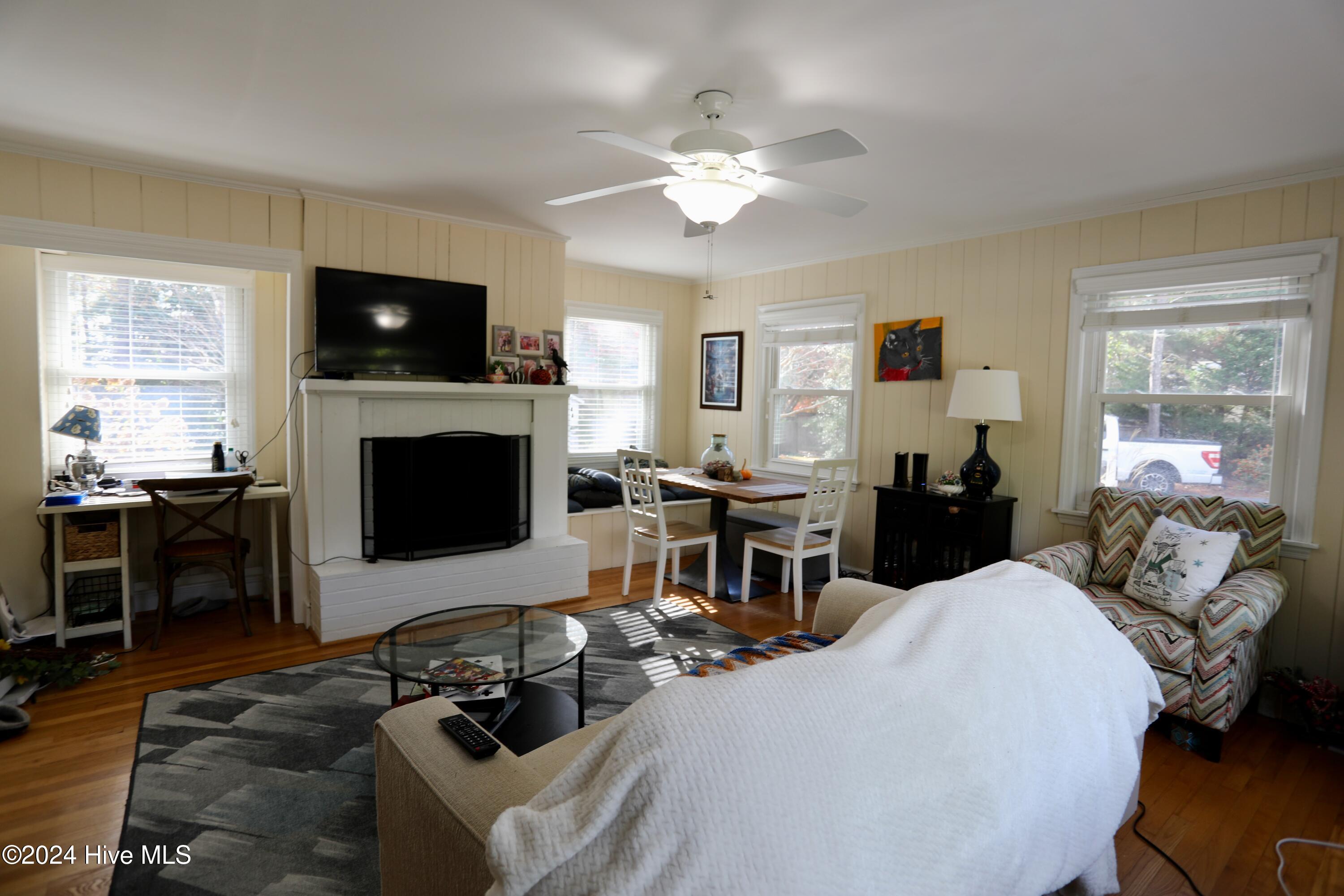 1290 Midland Road