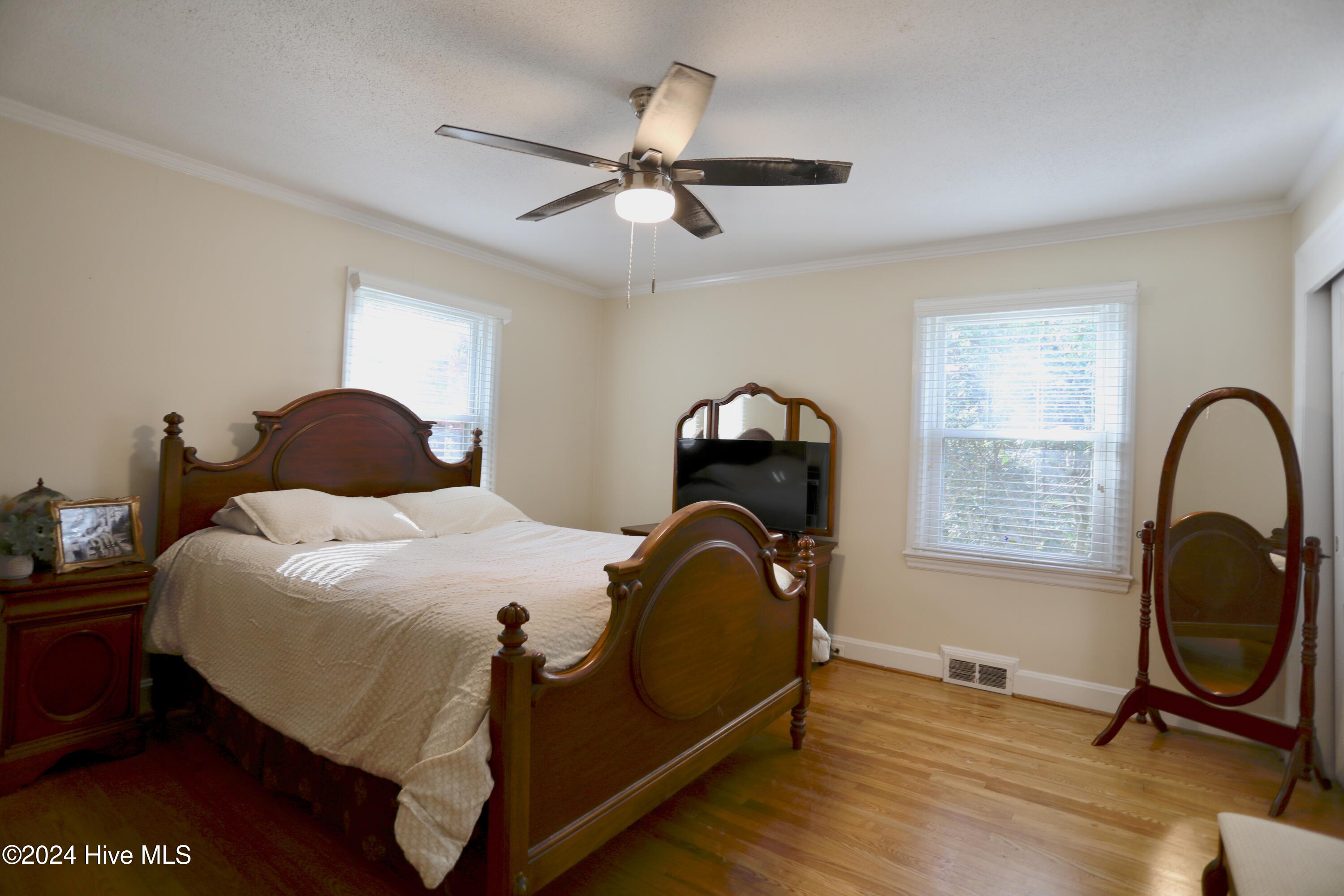 1290 Midland Road