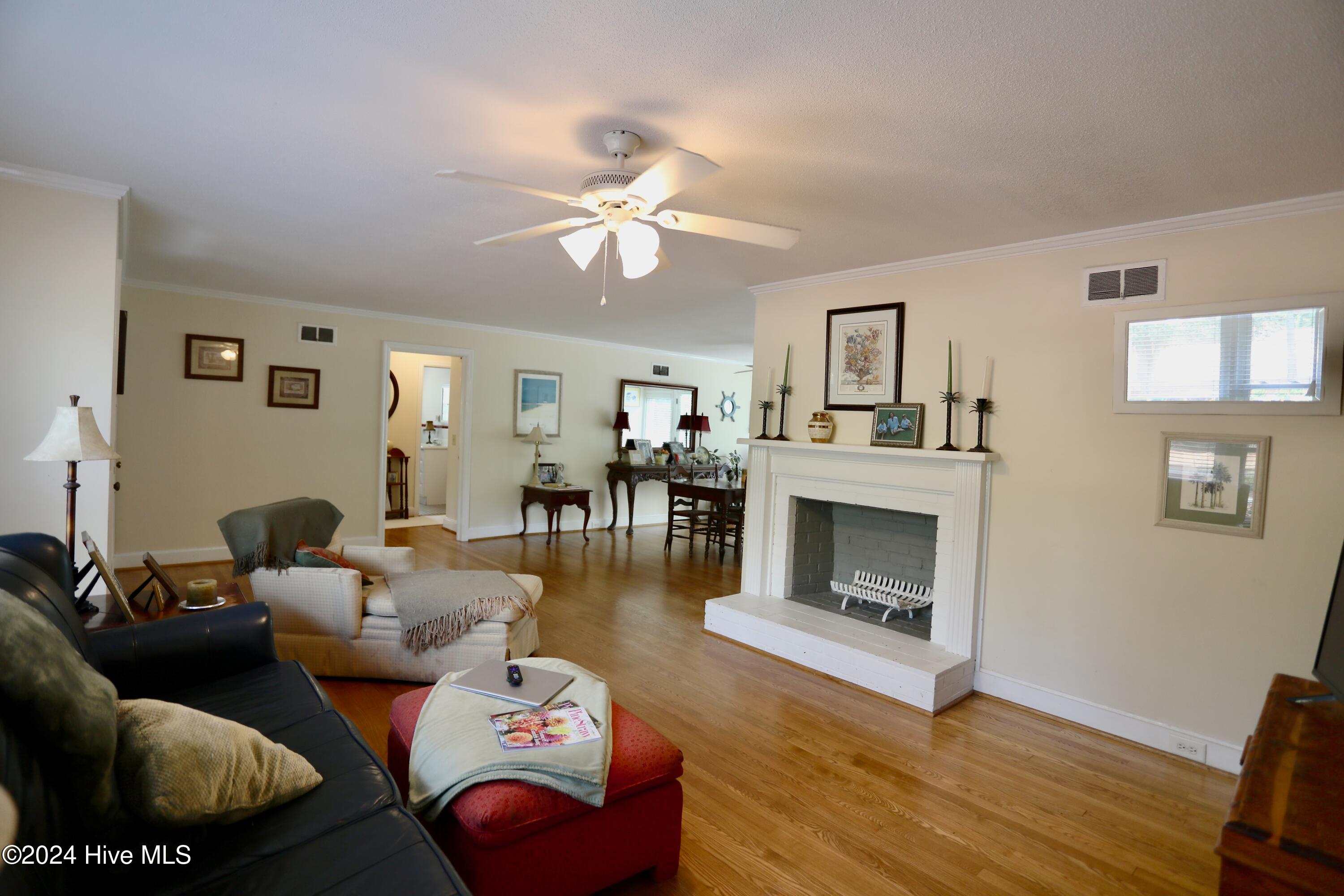 1290 Midland Road